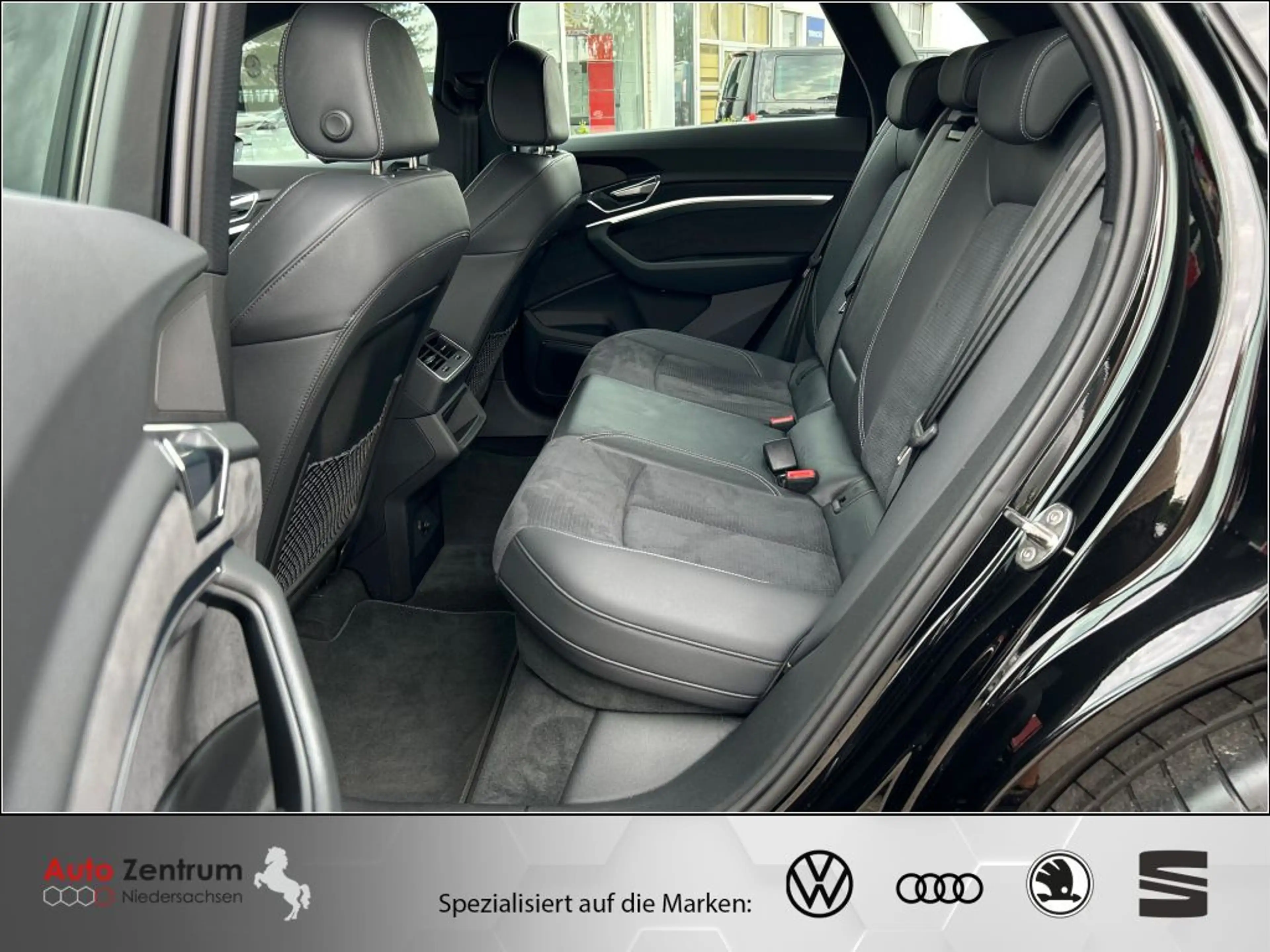 Audi e-tron S quattro AZN-Haus-Förderung* AHK PANO StandH LUFT — photo 15