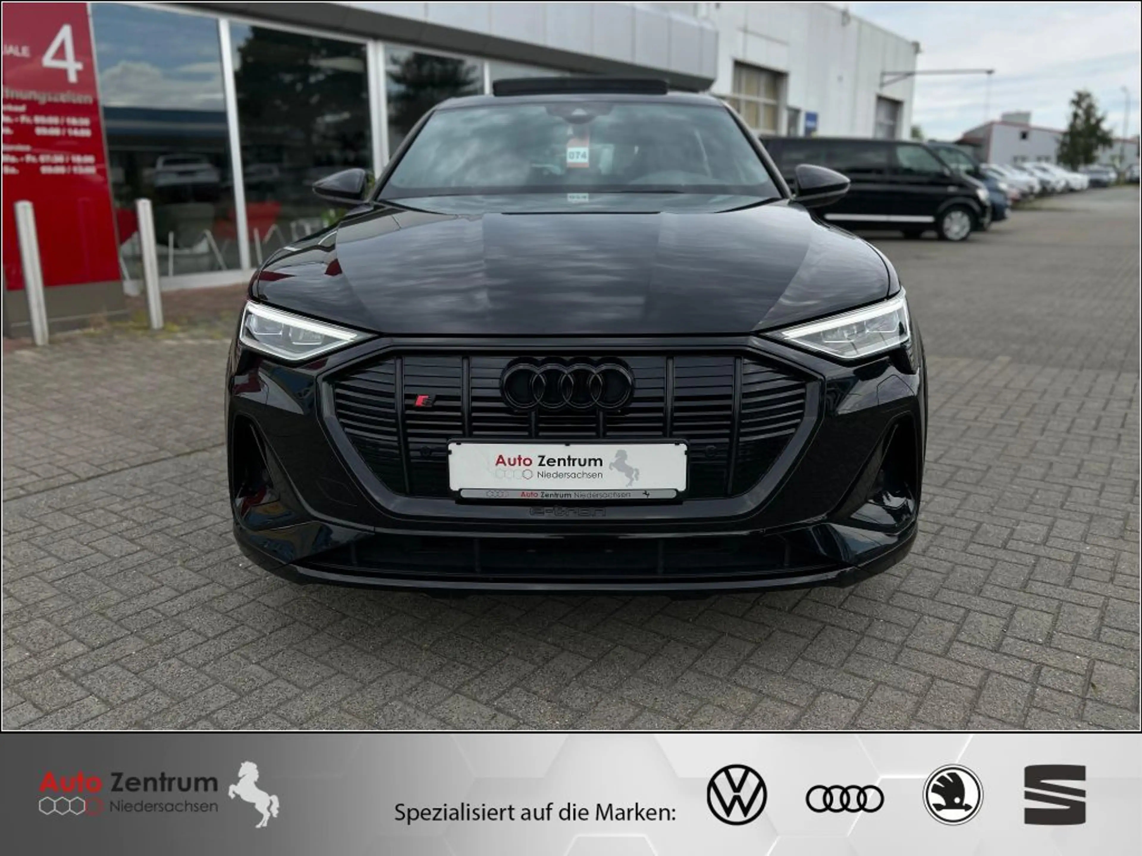 Audi e-tron S quattro AZN-Haus-Förderung* AHK PANO StandH LUFT — photo 2