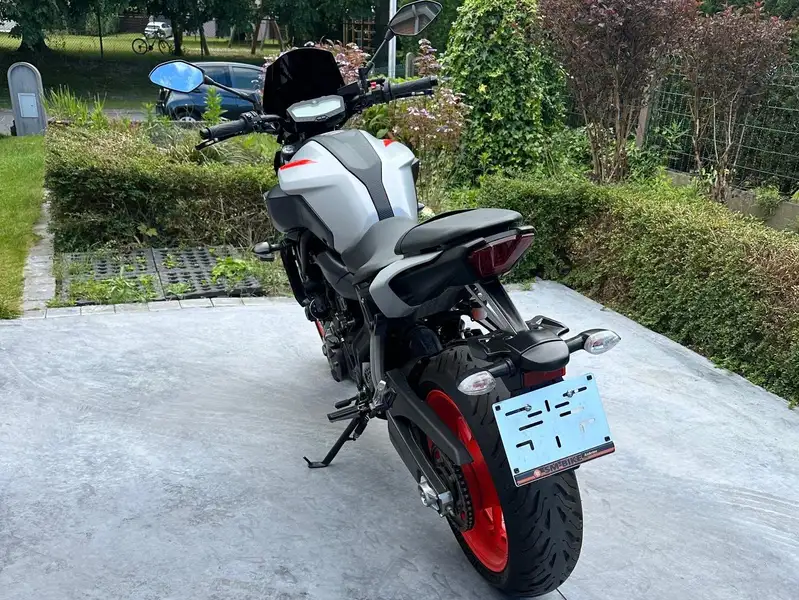Yamaha MT-07 - foto 4