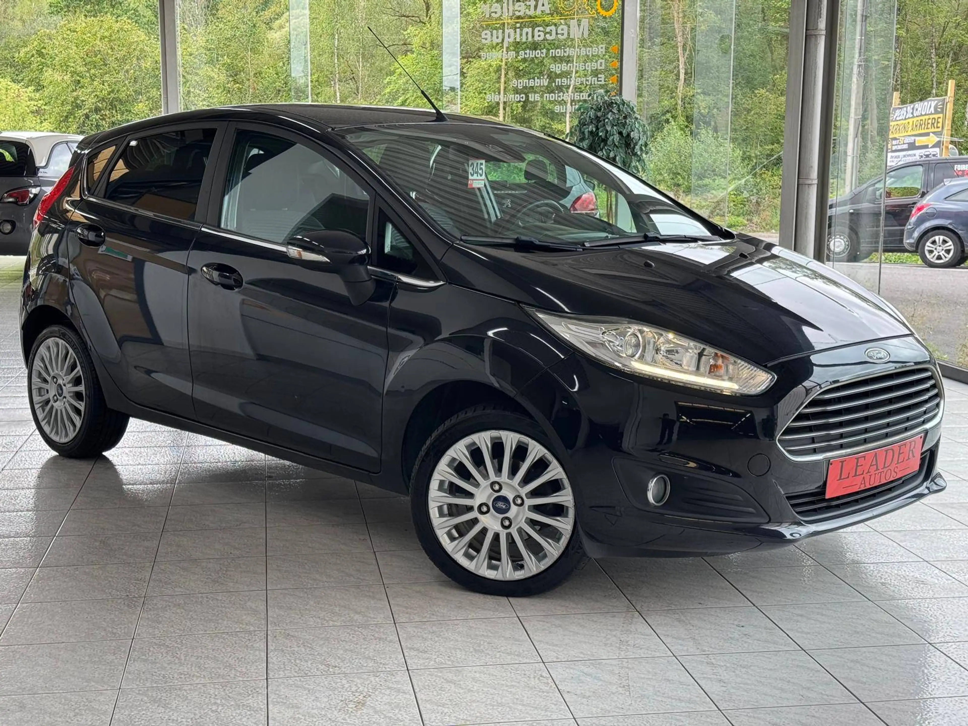 Ford Fiesta 🟩1.0 ESSENCE 80CV - AIRCO - CAPTEUR - CARNET - TITANIUM — photo 4