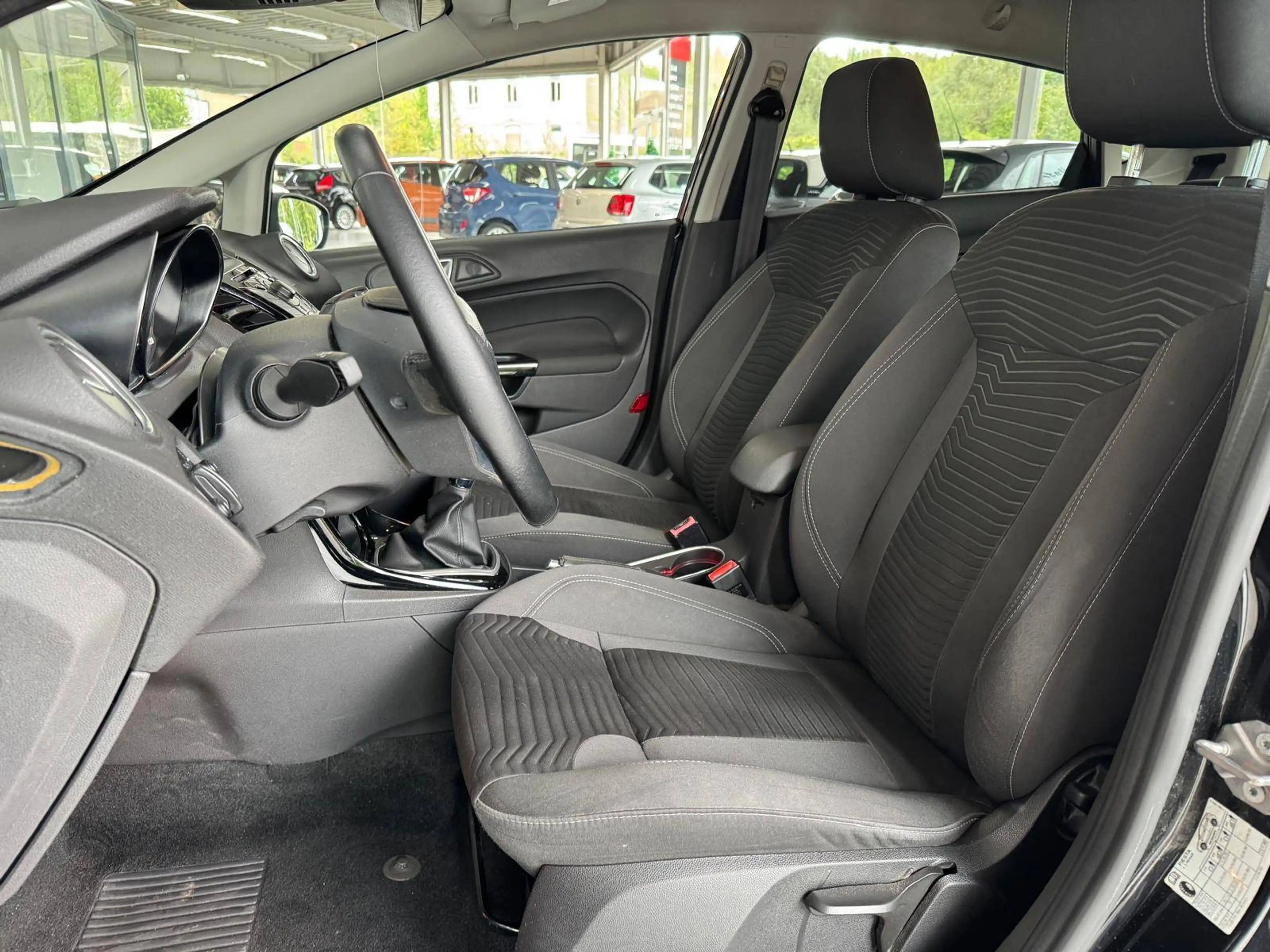 Ford Fiesta 🟩1.0 ESSENCE 80CV - AIRCO - CAPTEUR - CARNET - TITANIUM — photo 5