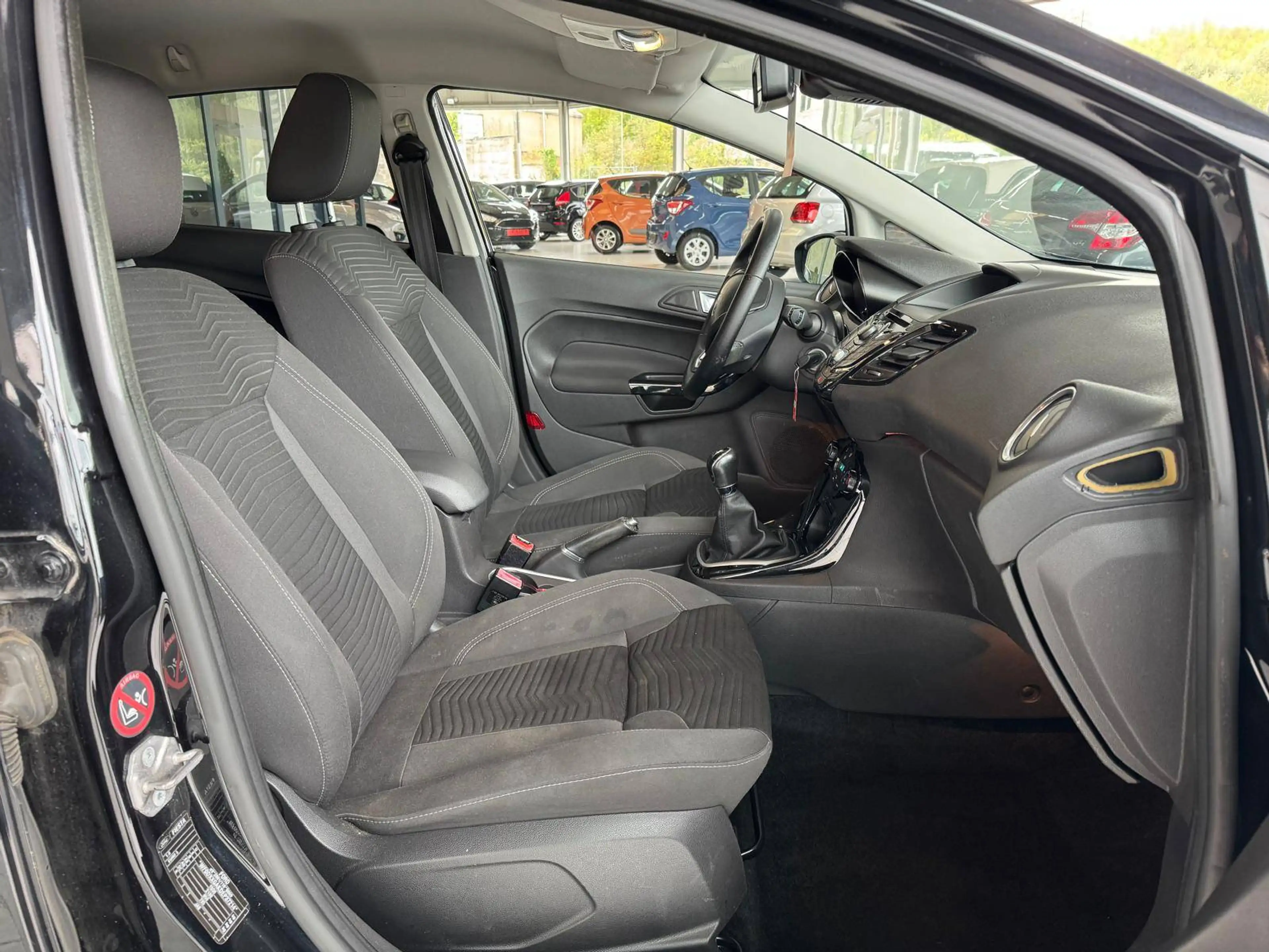 Ford Fiesta 🟩1.0 ESSENCE 80CV - AIRCO - CAPTEUR - CARNET - TITANIUM — photo 10