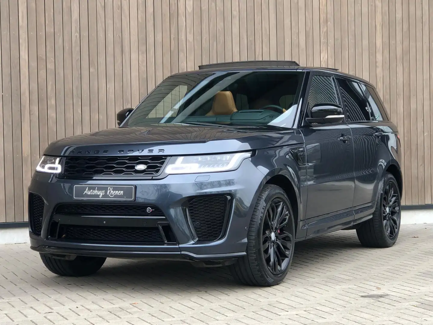 Land Rover Range Rover Sport 5.0 V8 SC SVR |575 PK| MY 2019 Grijs - 2