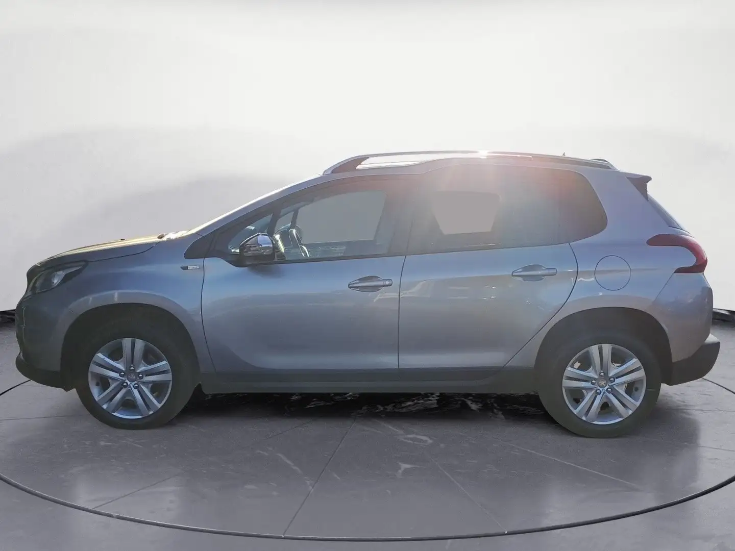 Peugeot 2008 Style PureTech 110 Stop&Start Panoramadach Grau - 2