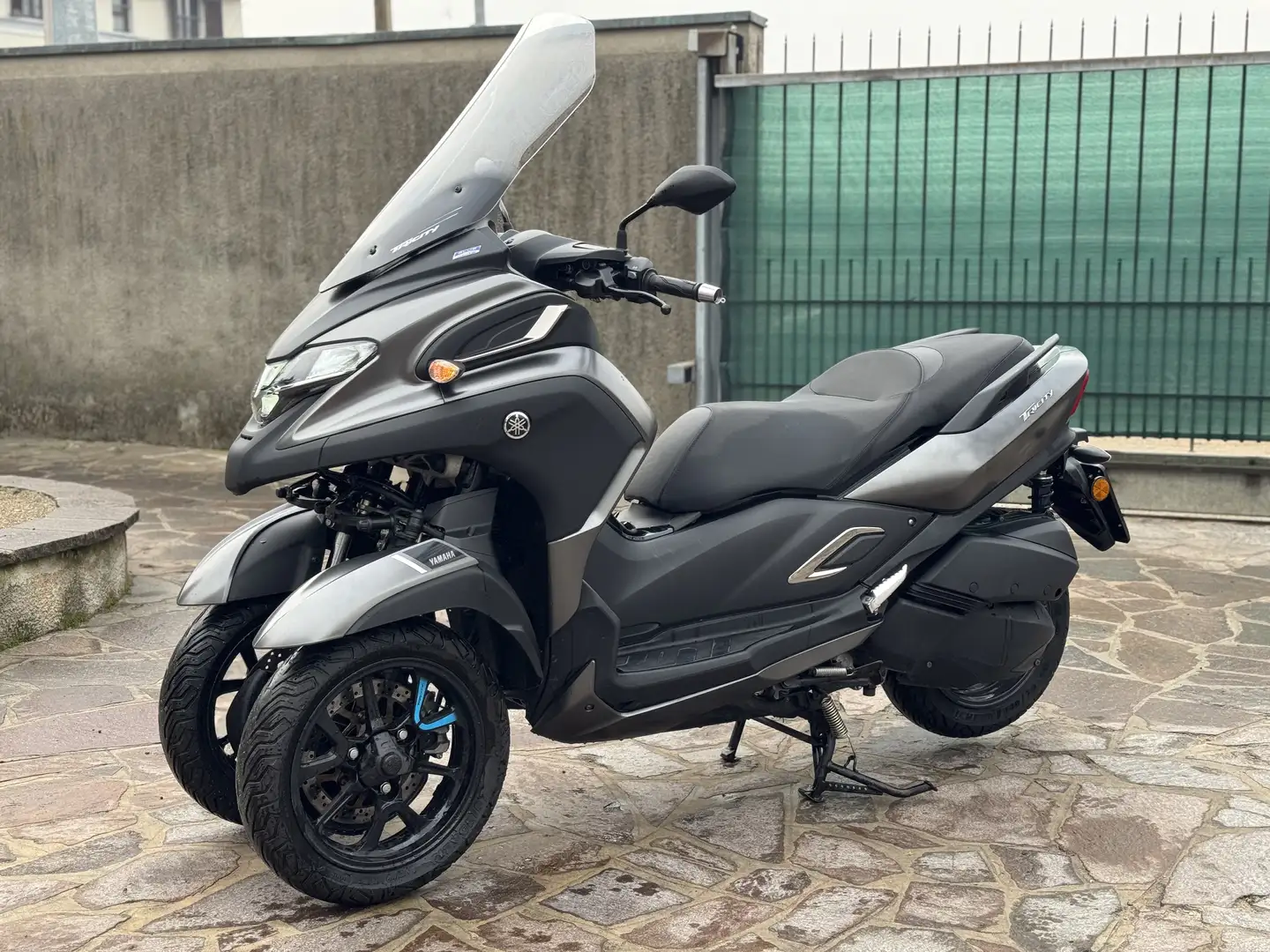 Yamaha TriCity - 1