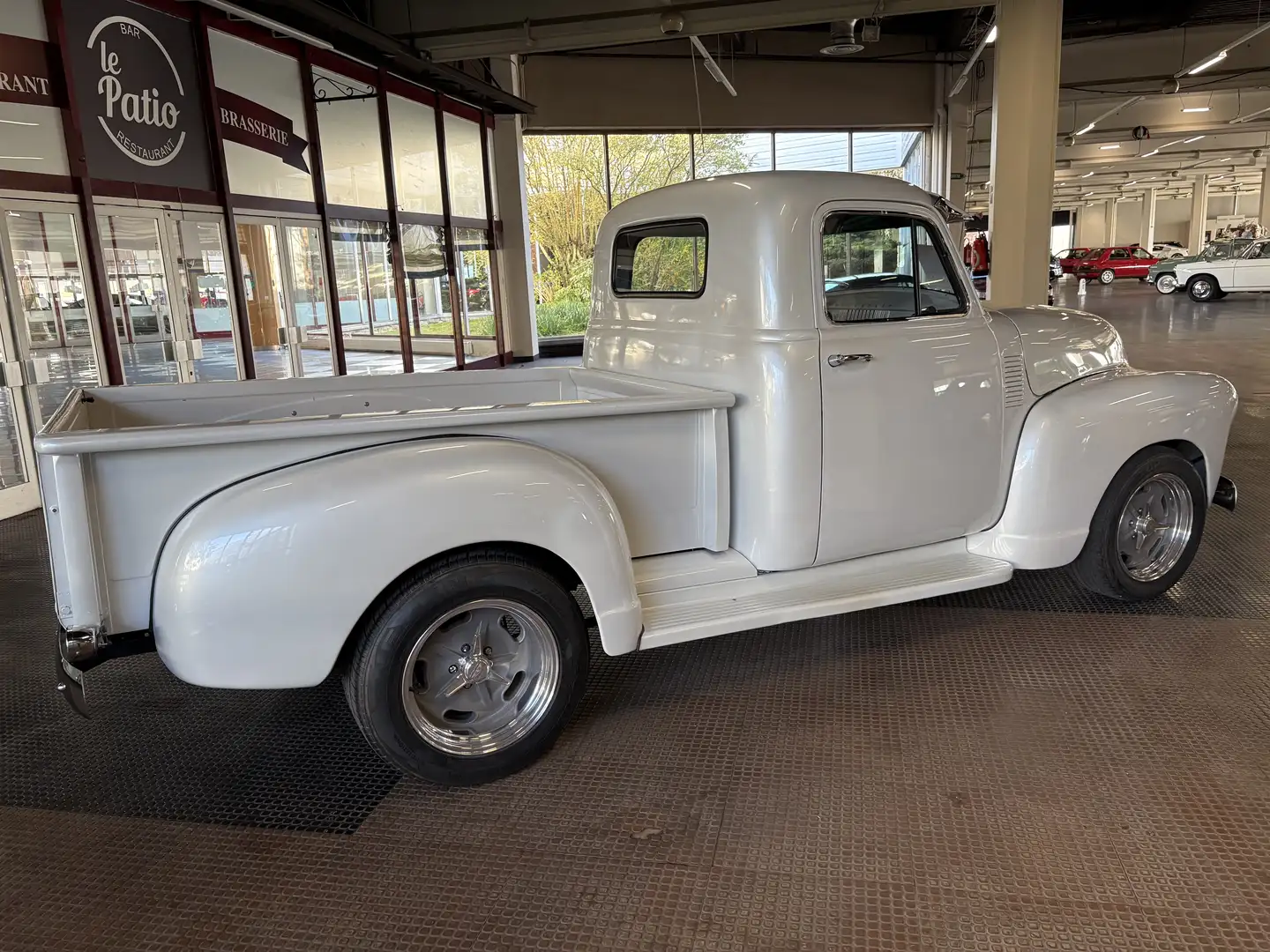 Chevrolet bijela - 2