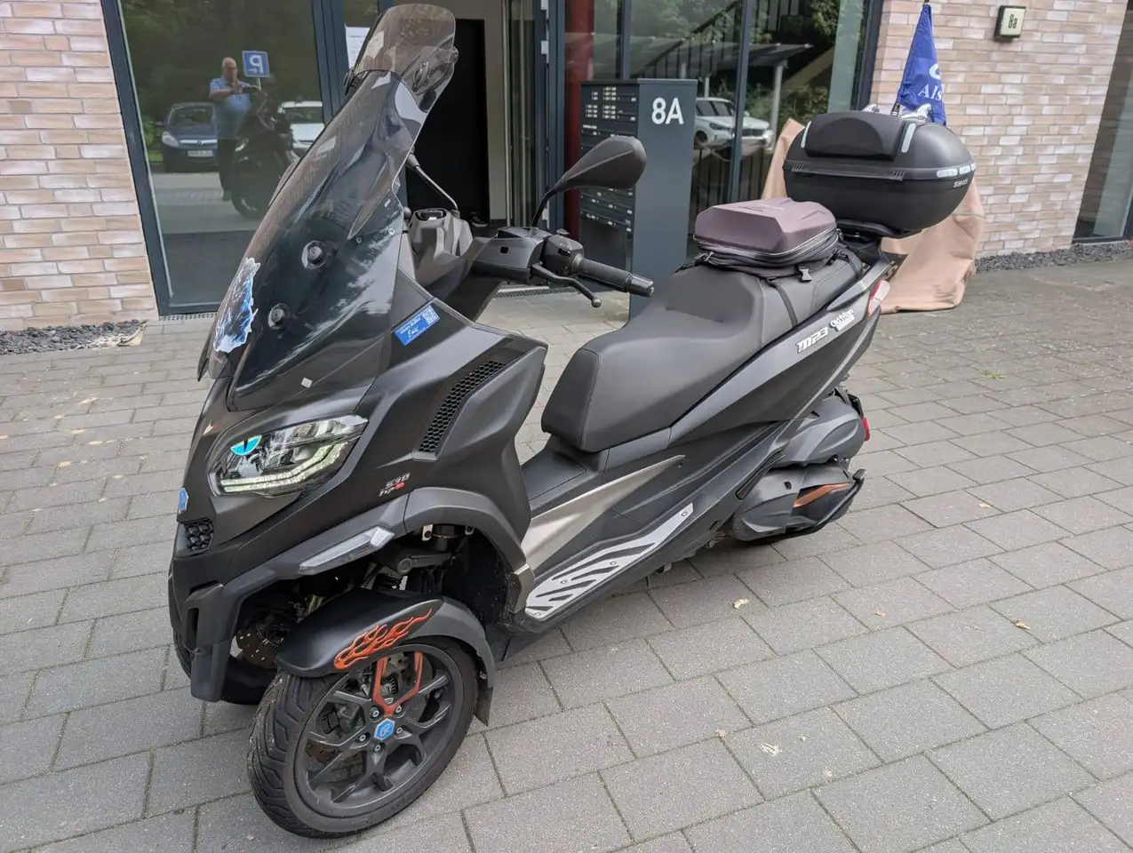 Piaggio MP3 530
