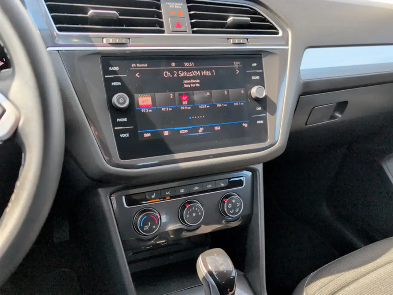 Volkswagen Tiguan снимка Volkswagen Tiguan