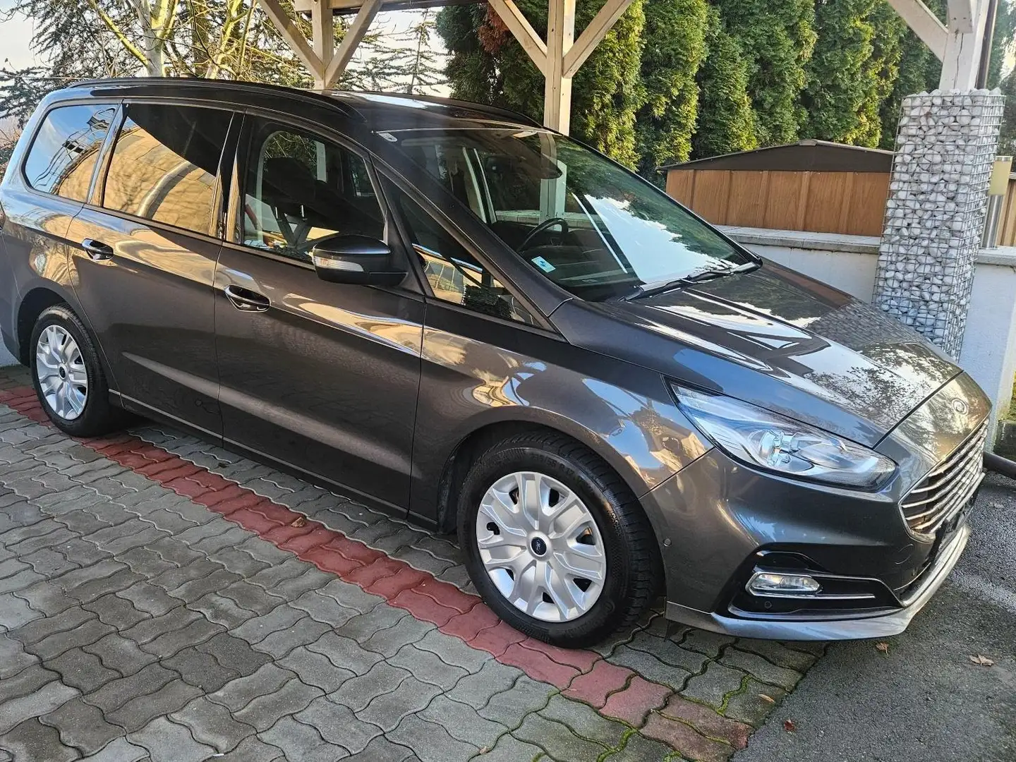 Ford Galaxy Galaxy 2,0 EcoBlue Edition Aut. Edition 7 Sitze Grau - 1