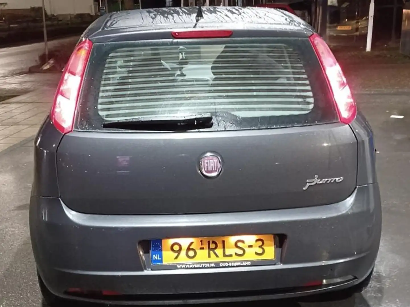 Fiat Punto Punto 1.2 Actual NAP Grijs - 1