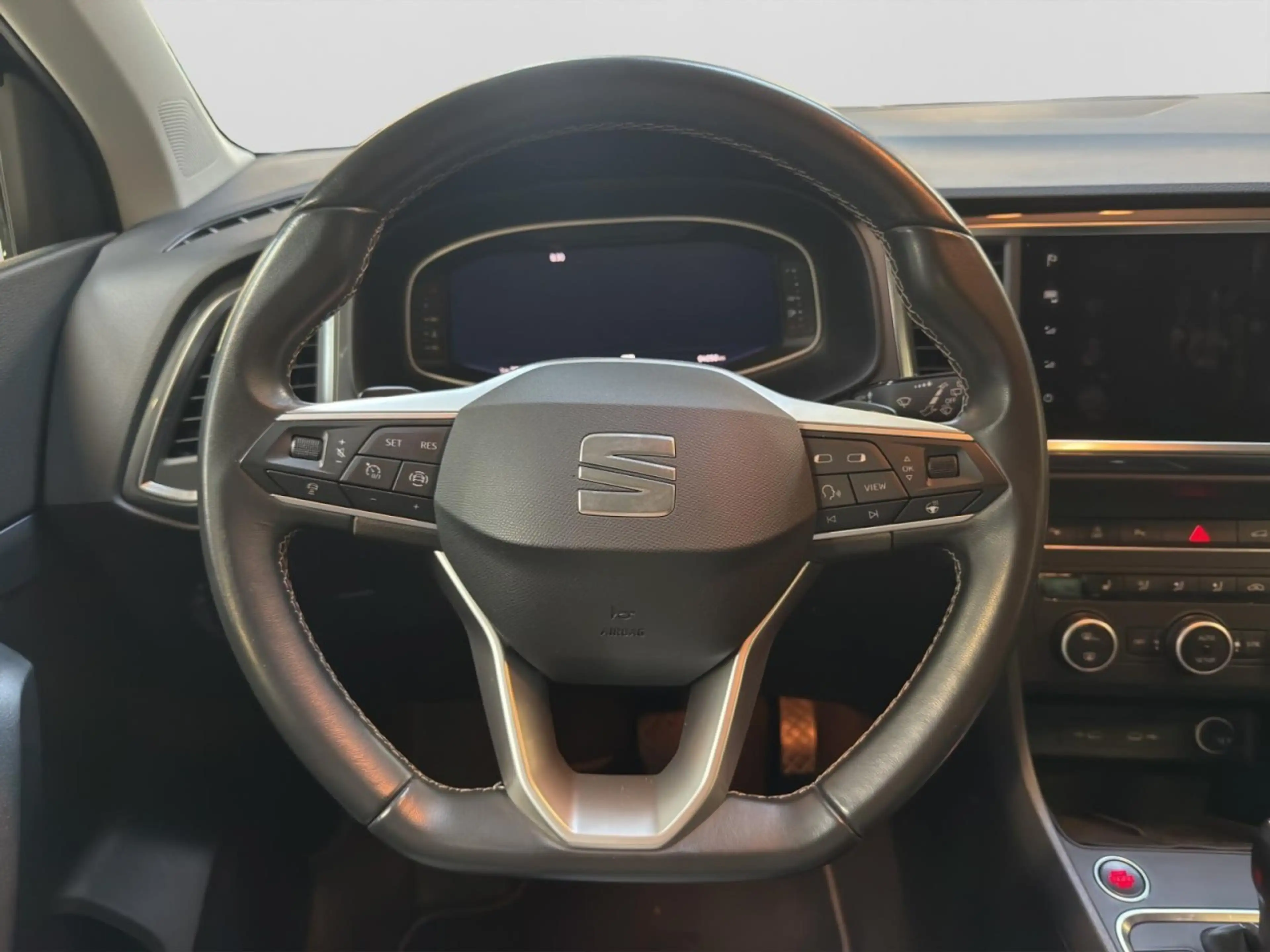 SEAT Ateca Style 1.5 TSI ACT 110 kW SHZ,AHK, LED Klima Navi — photo 12