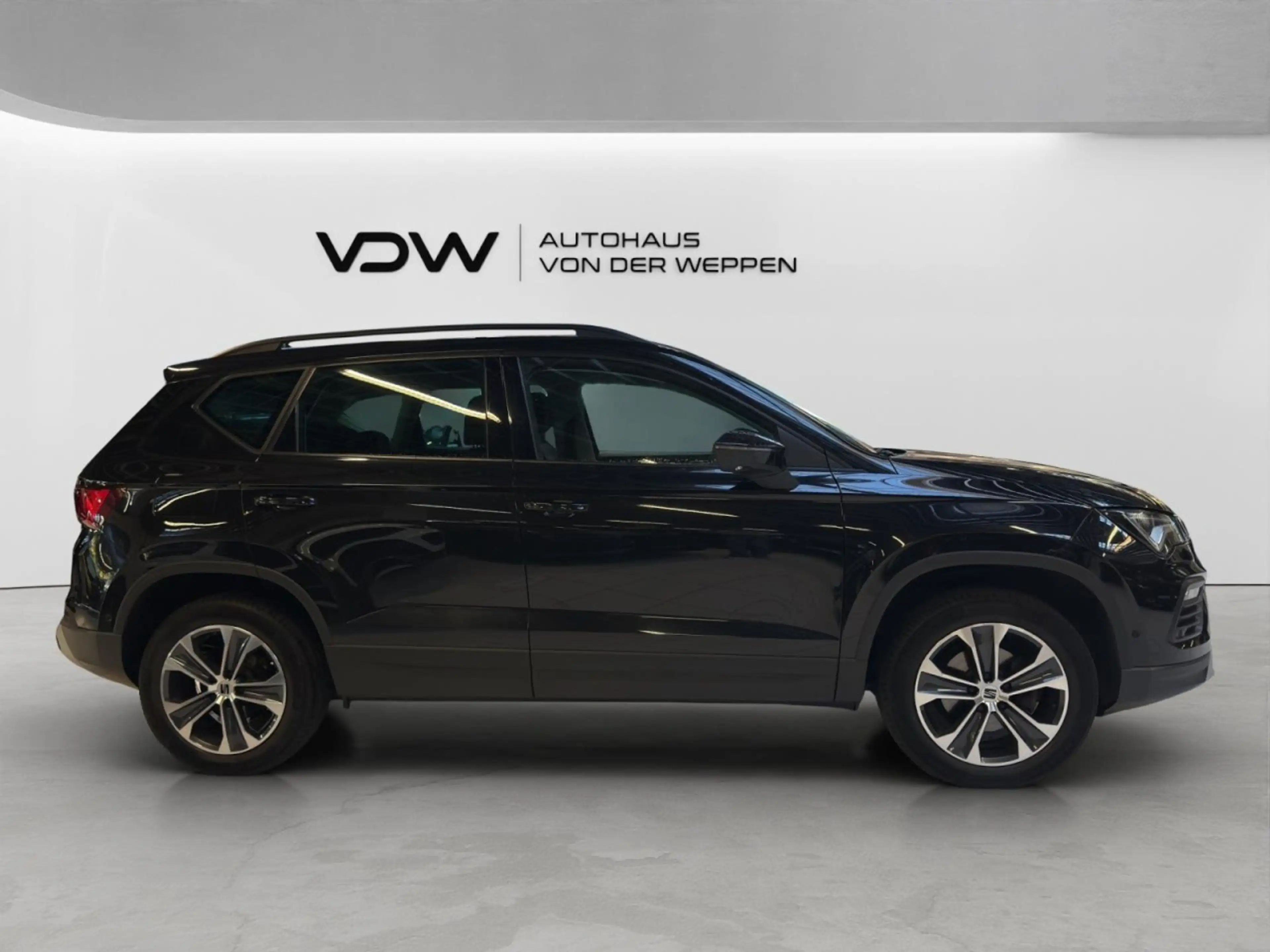 SEAT Ateca Style 1.5 TSI ACT 110 kW SHZ,AHK, LED Klima Navi — photo 9