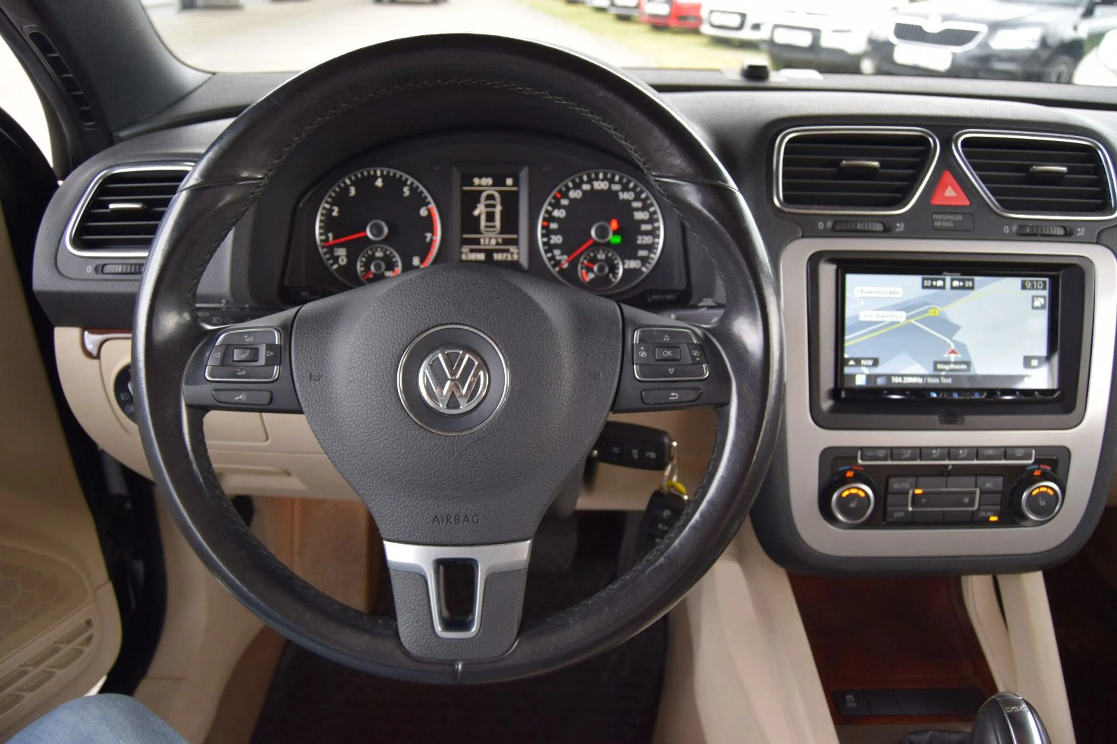 Volkswagen Eos !AUTOMATIK! Exclusive,Navi,Leder,Sitzh,Parks — photo 12