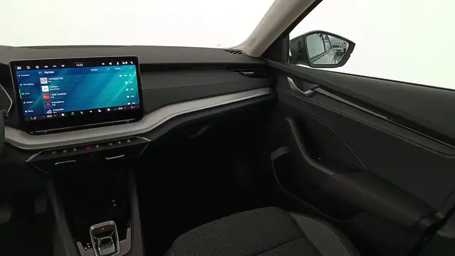 Skoda Octavia view 13