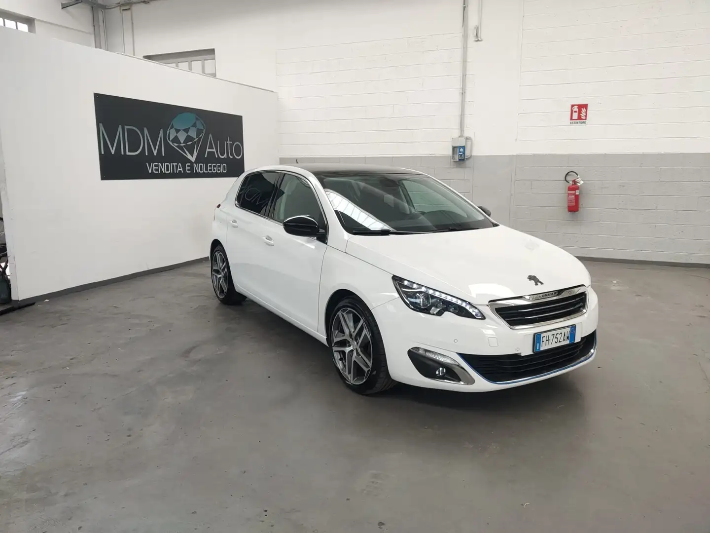 Peugeot 308 308 II 2013 5p 1.2 puretech t Allure s Bianco - 2