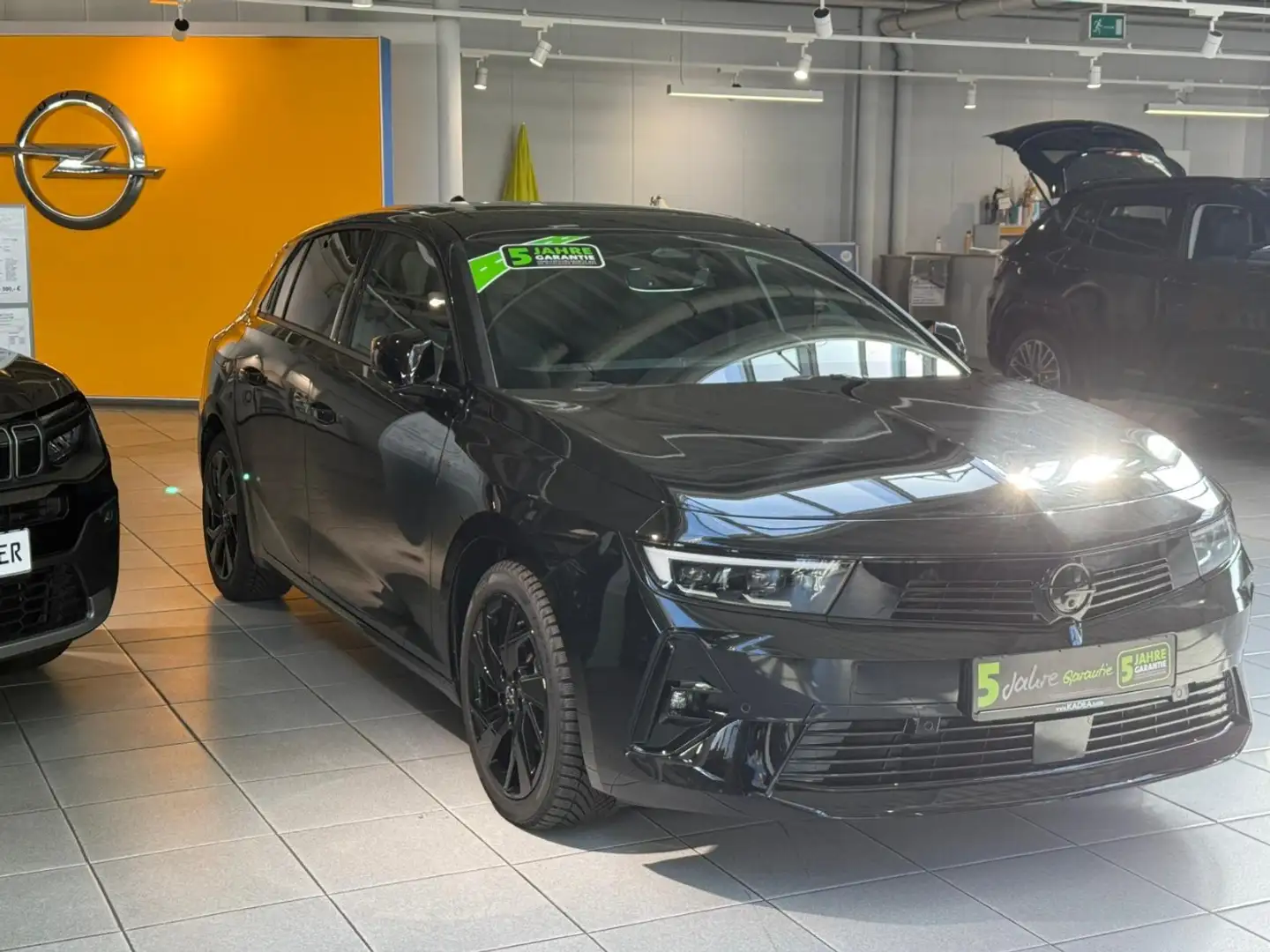 Opel Astra L 1.2 360°Kamera,Schiebedach,Head-Up,Navi Schwarz - 2