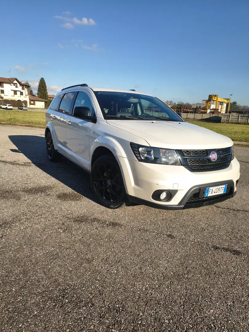 Fiat Freemont 2.0 mjt 16v Black Code 4x4 170cv auto - 2