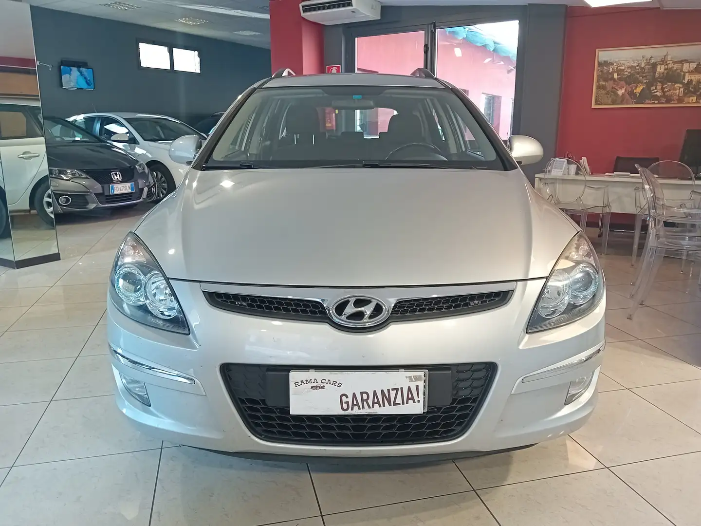 Hyundai i30 CW 1.4 Active bluedrive ISG Plateado - 2