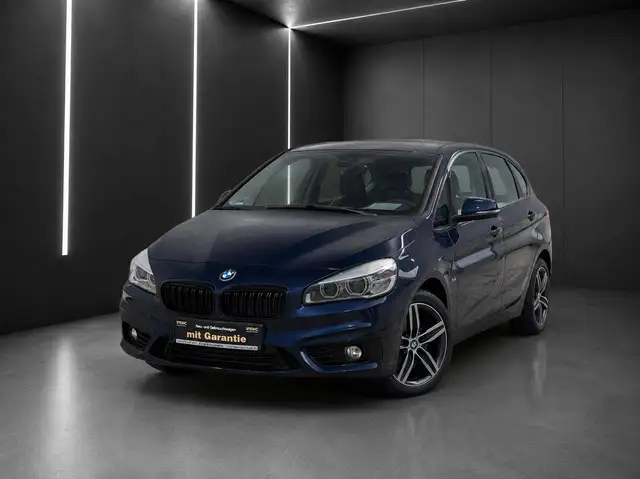 BMW 220 220 i 2x SportLine 192PS Garantie Led-Licht Ambien