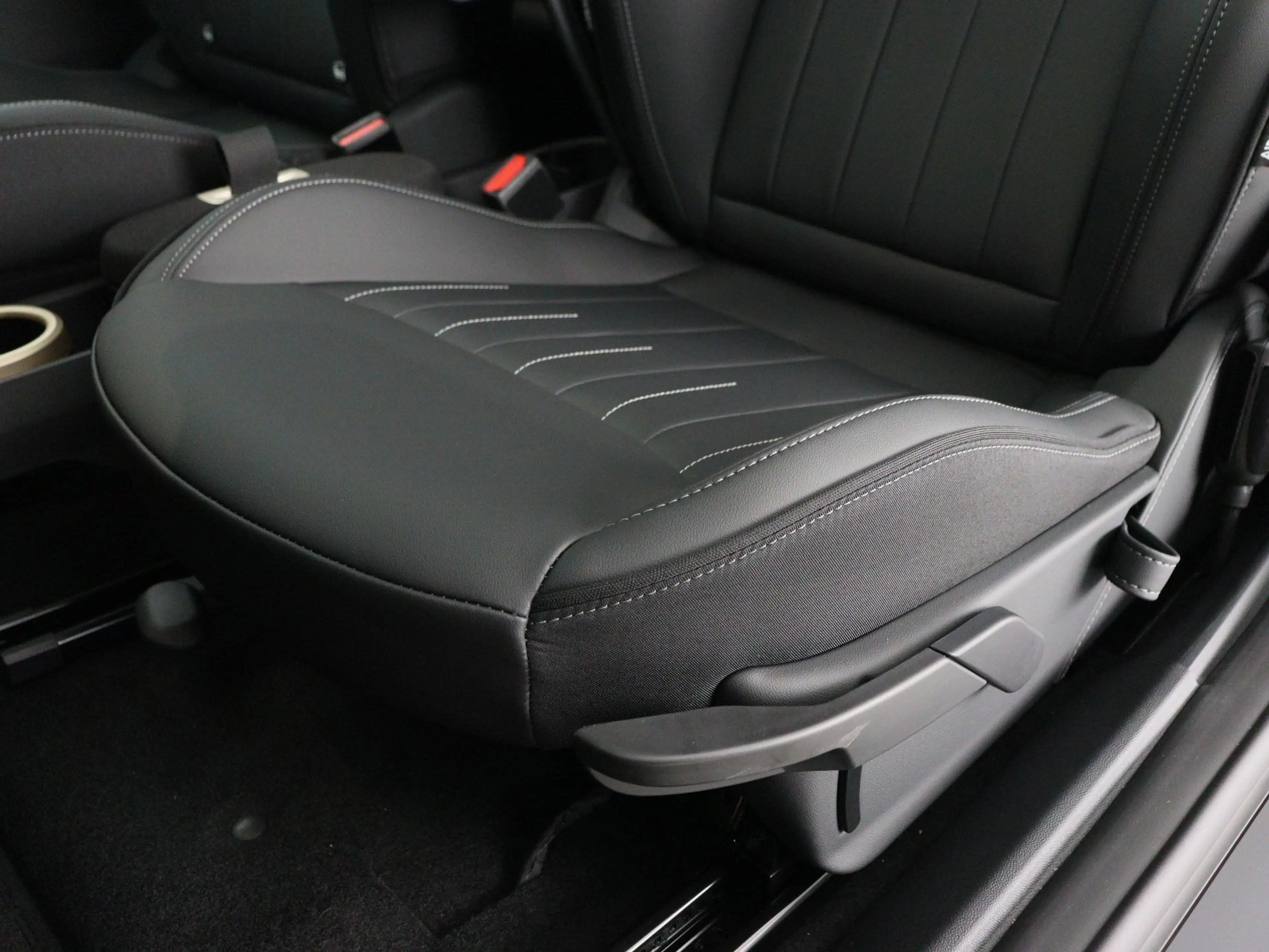 MINI Cooper SE John Cooper Works Pakket L Accu conditie 100% — photo 9