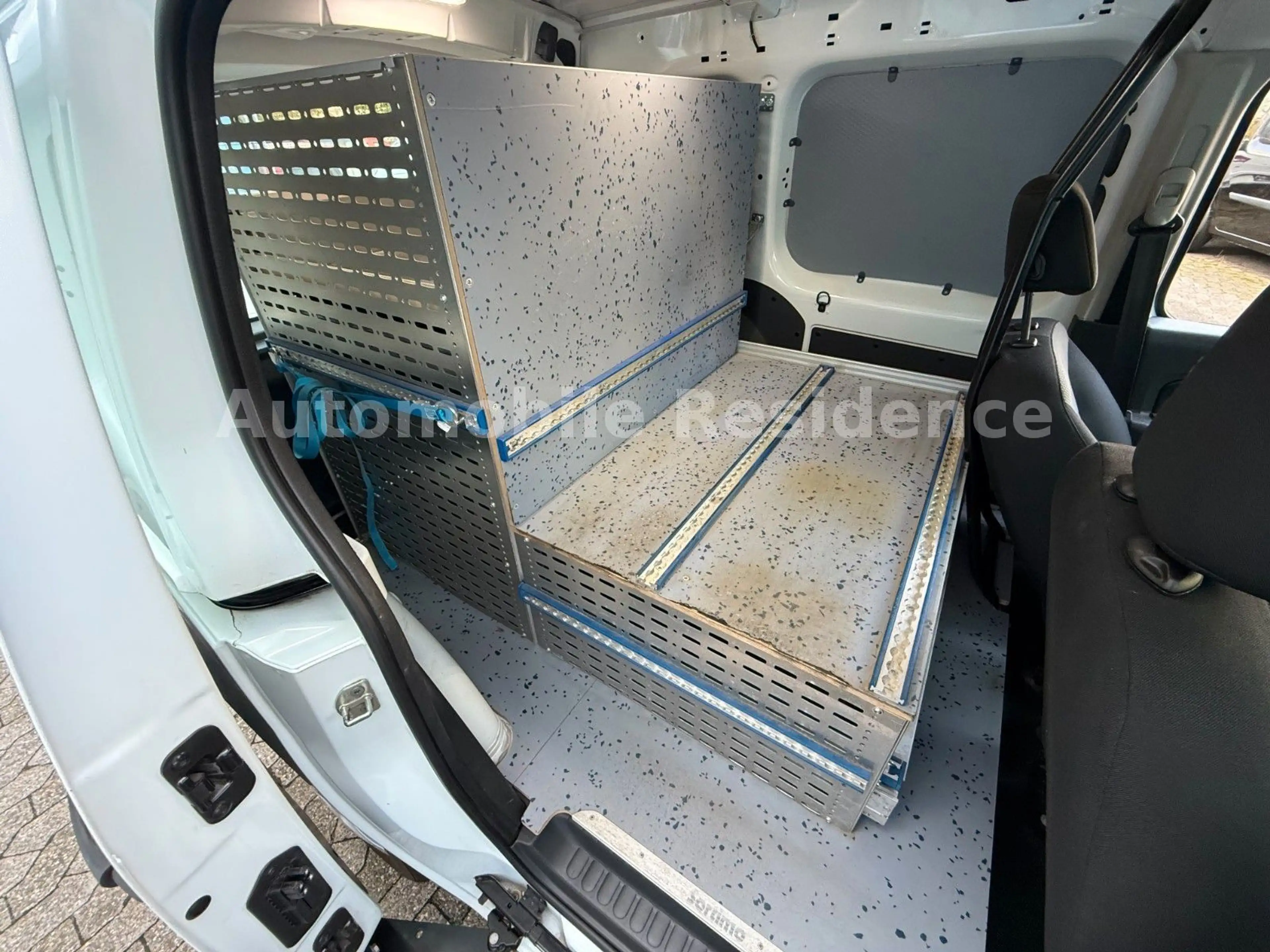 Renault Kangoo Z.E.33*REGALSYSTEM*NAVI*KLIMA*PDC*mit Bat — photo 7