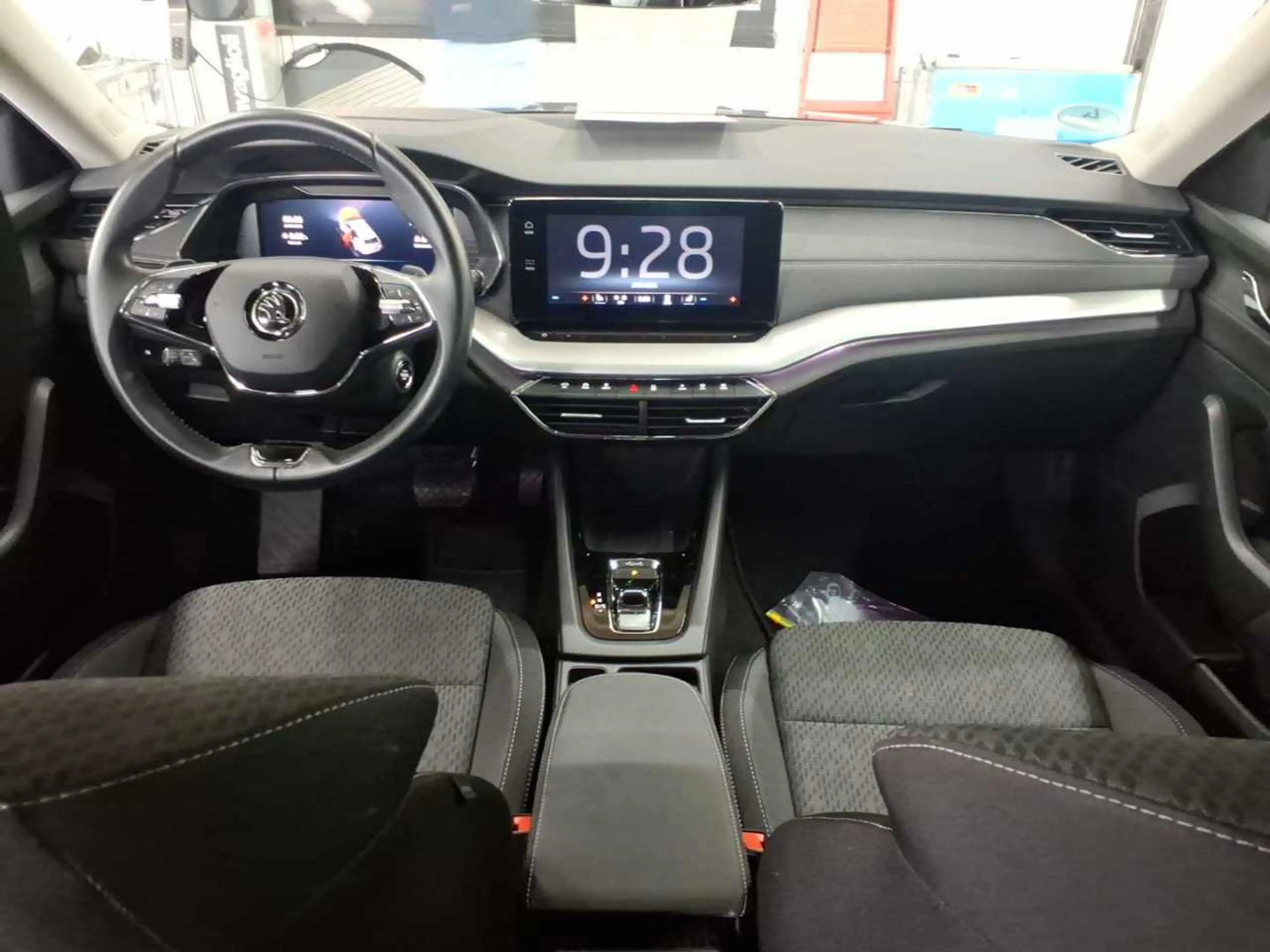 Skoda Octavia Combi Style 2.0 TDI 4x4 AHK, DCC, Stndhz — photo 7