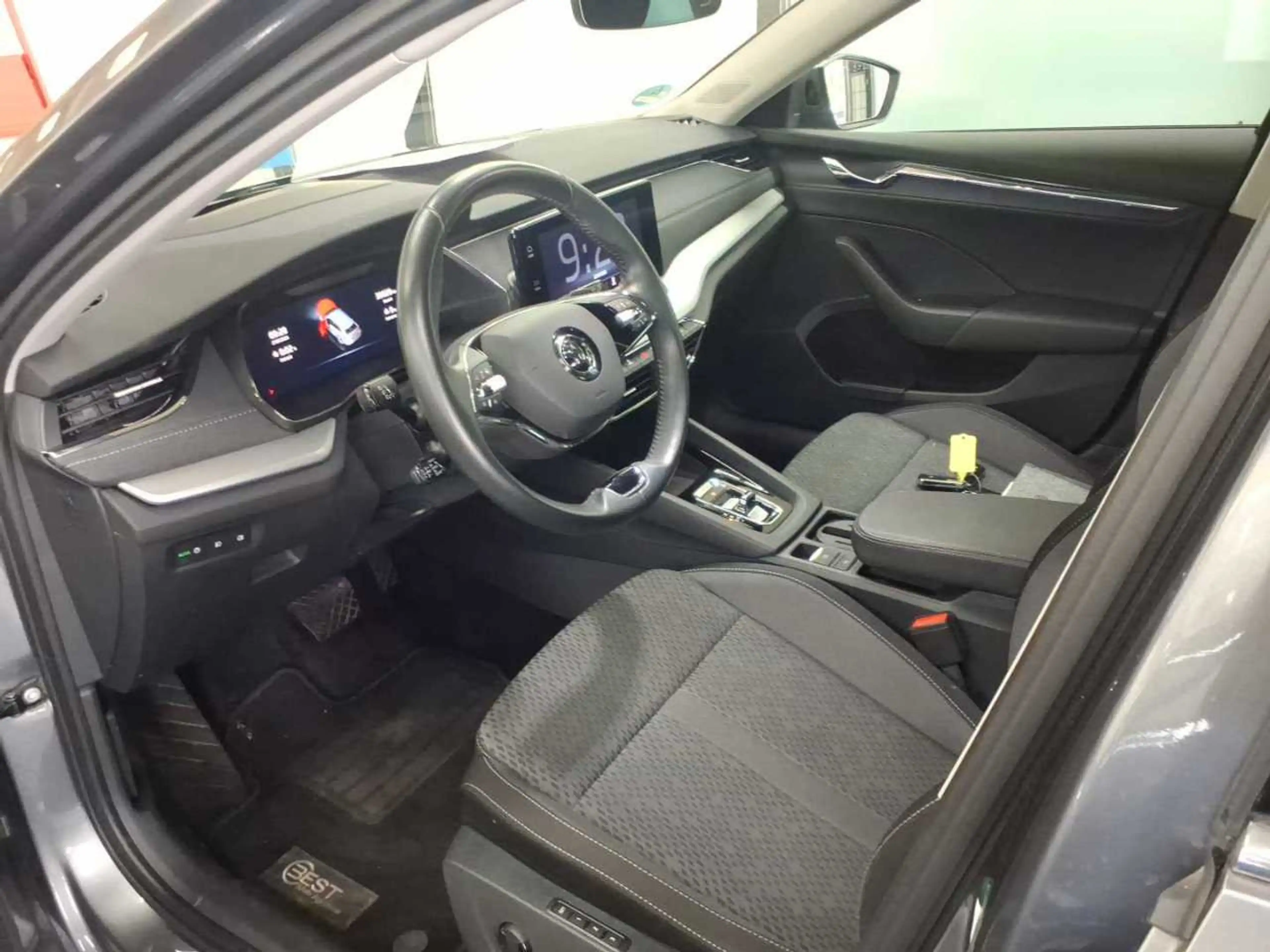 Skoda Octavia Combi Style 2.0 TDI 4x4 AHK, DCC, Stndhz — photo 5