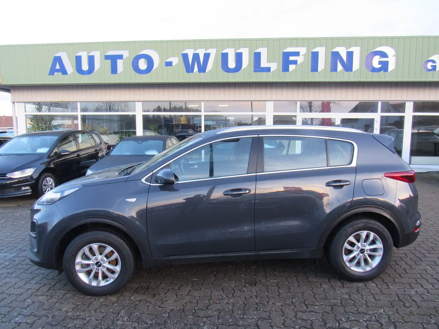 Kia Sportage 1,6GDI Final Edition Navi Kamera Gris - 1