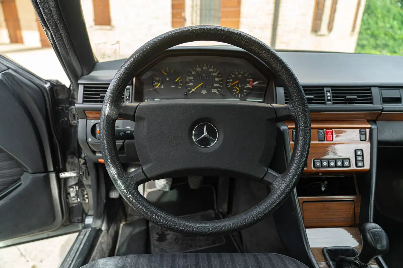 Mercedes-Benz CE 200 COUPE, foto 9