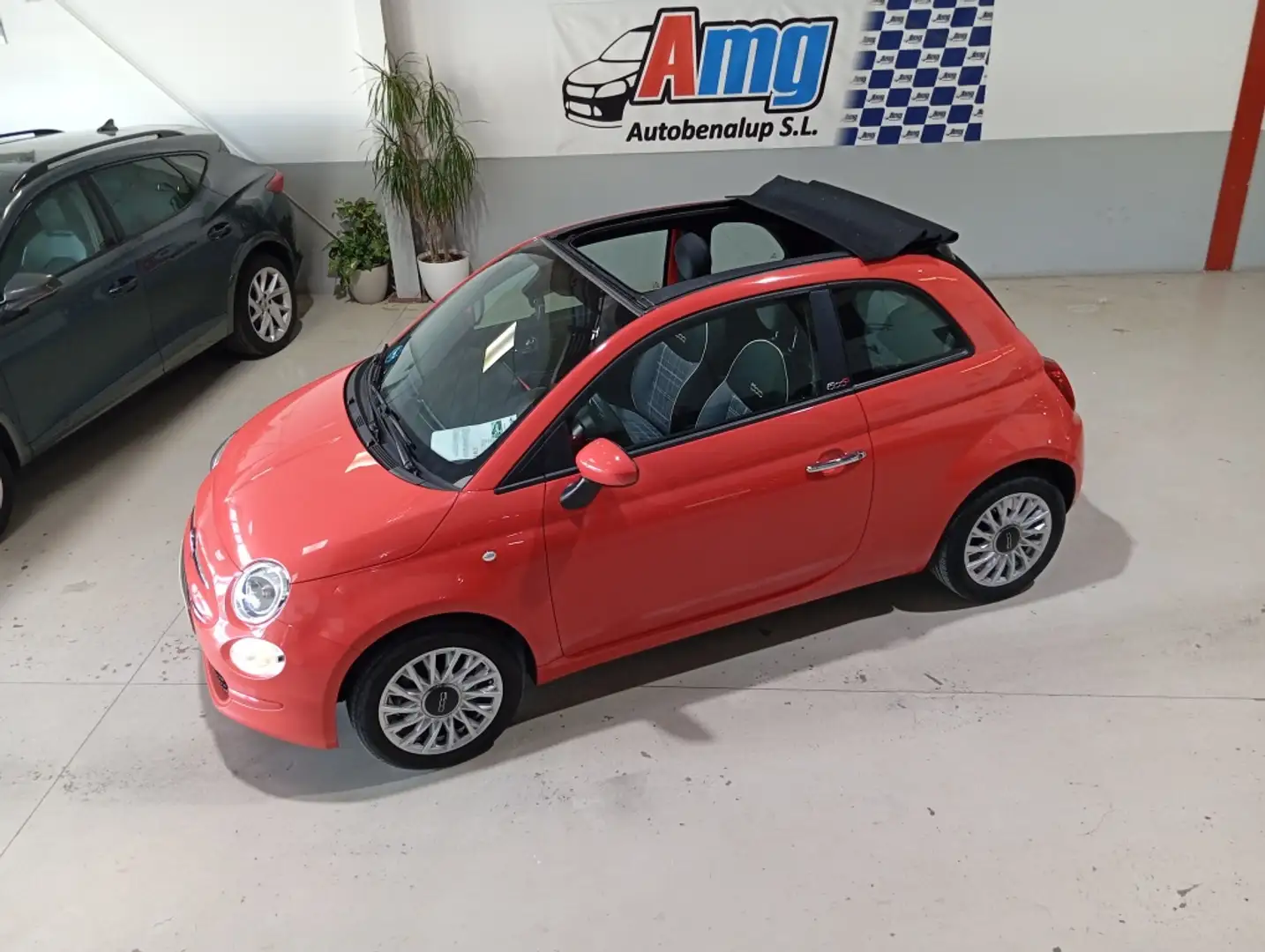 Fiat 500C 1.0 Hybrid Connect 52kW Rojo - 1