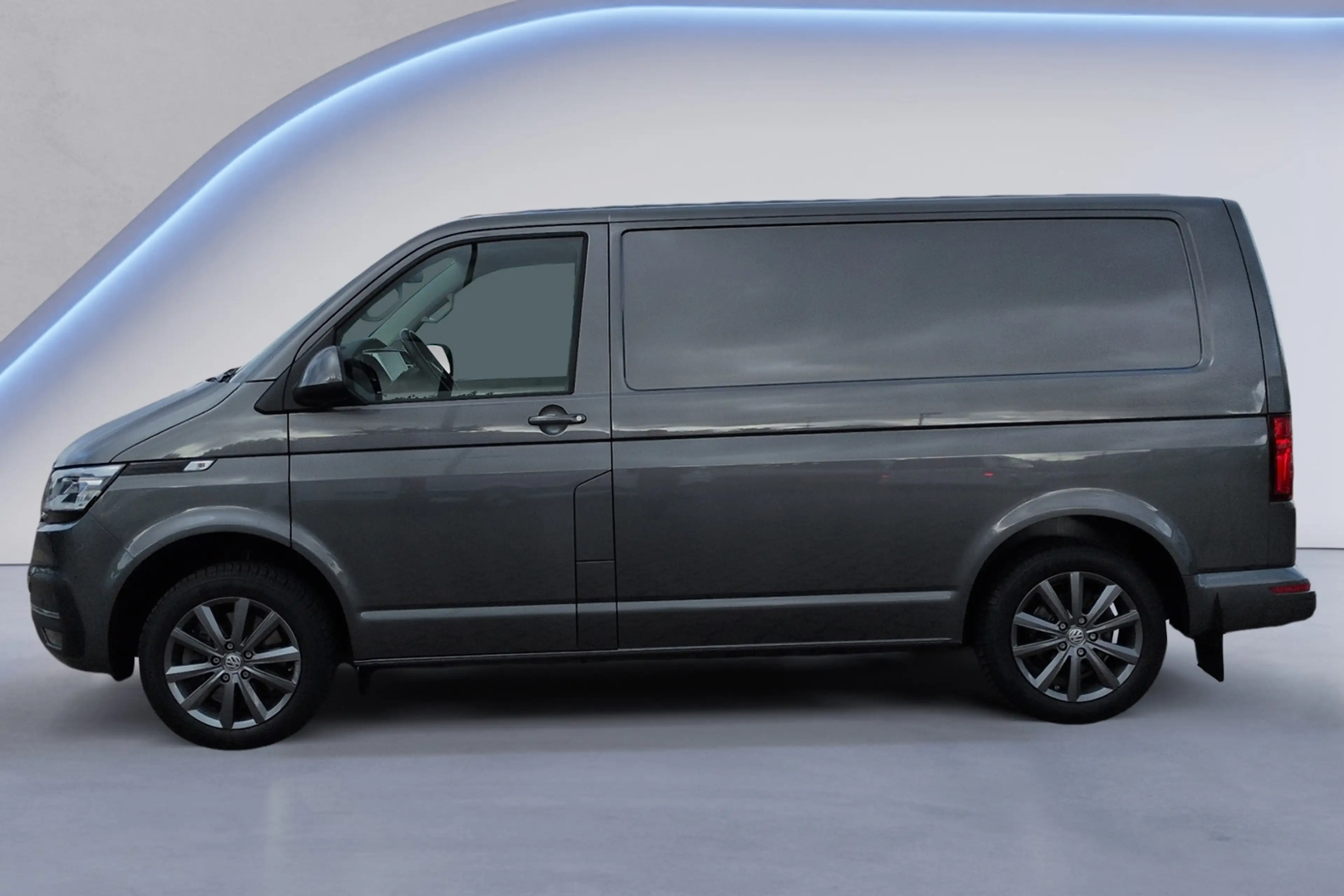 Volkswagen T6.1 Transporter Kasten 2.0 TDI DSG 4M STHZ+AHK+NAVI+KAMERA — photo 3