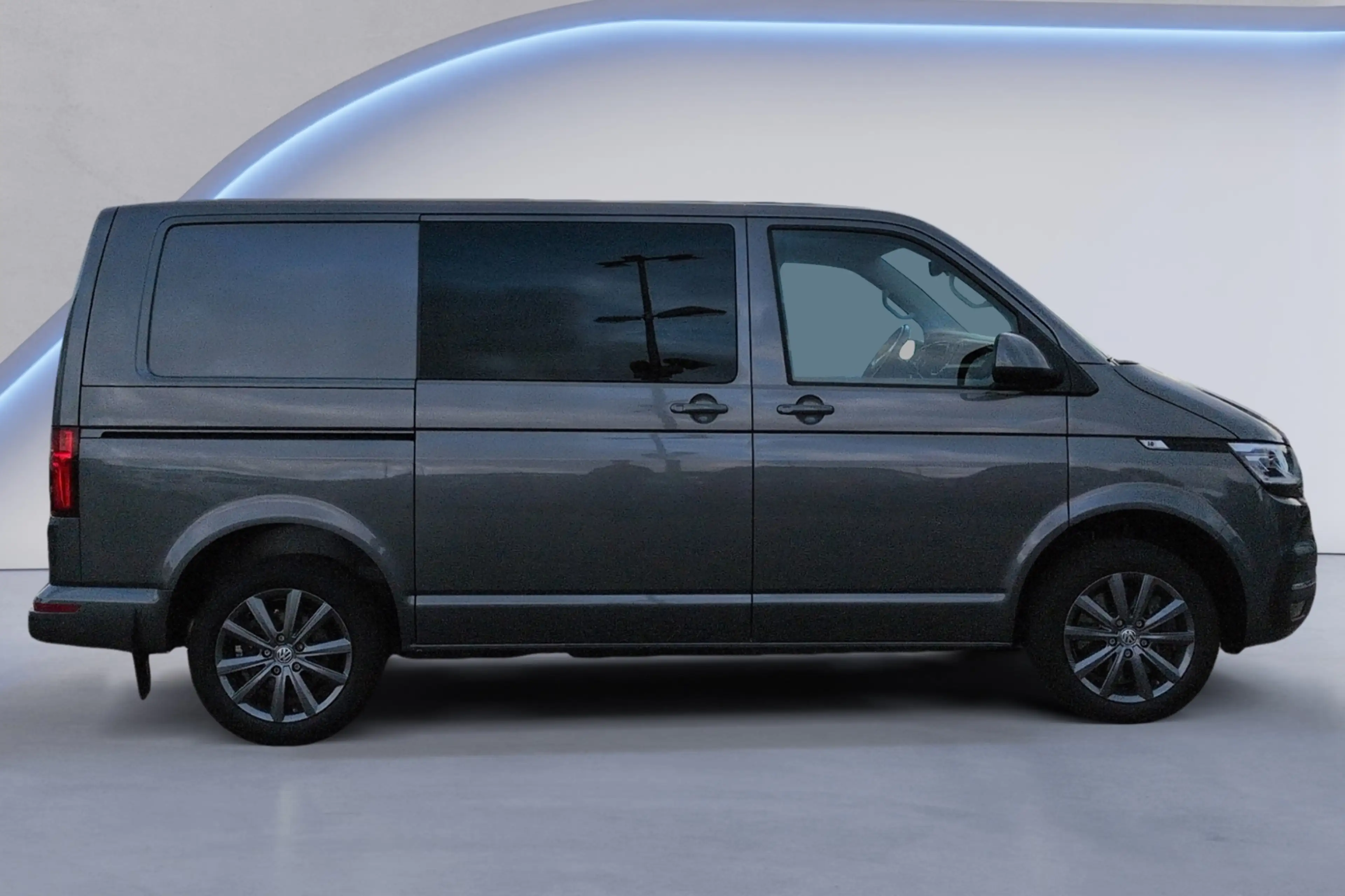 Volkswagen T6.1 Transporter Kasten 2.0 TDI DSG 4M STHZ+AHK+NAVI+KAMERA — photo 7