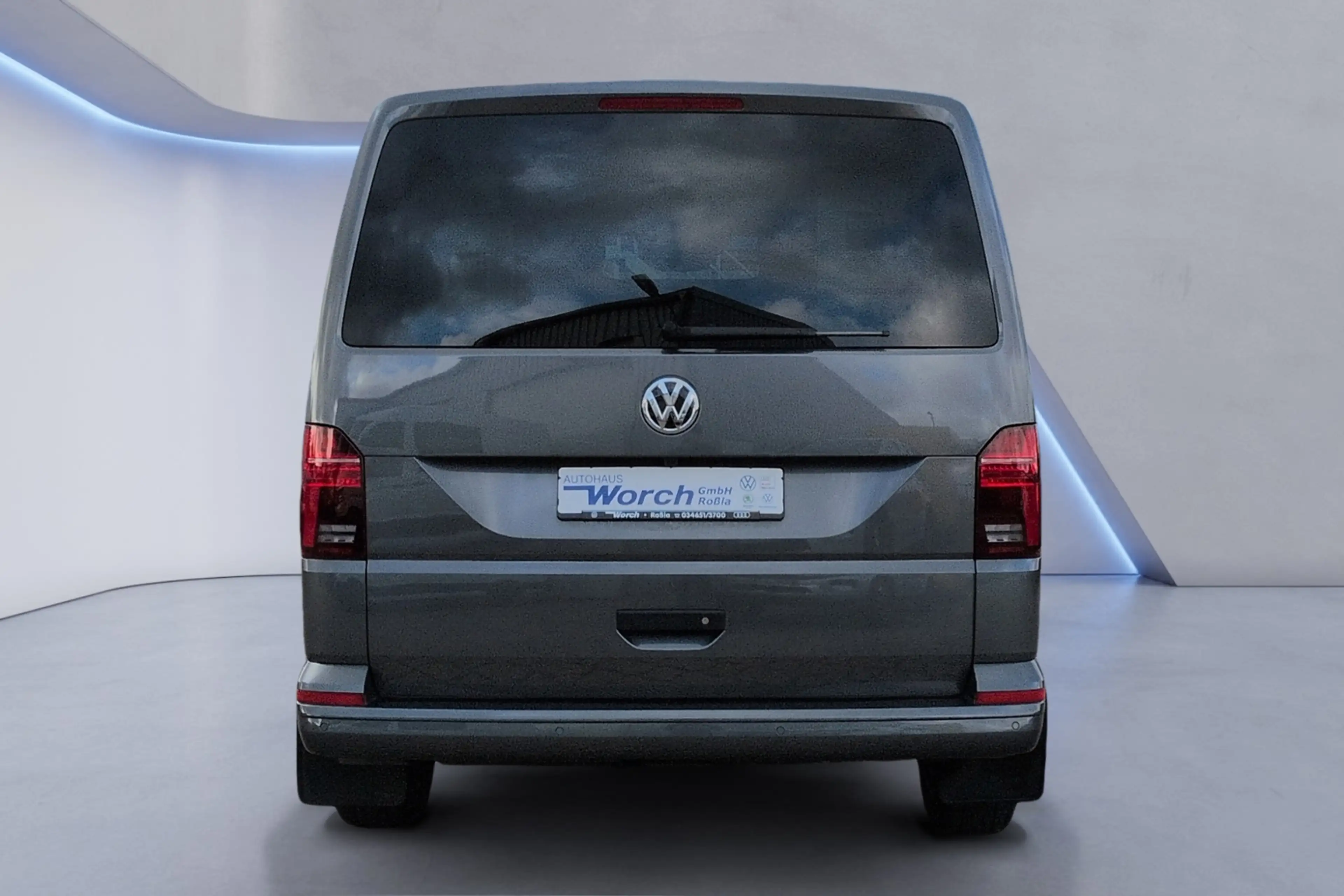 Volkswagen T6.1 Transporter Kasten 2.0 TDI DSG 4M STHZ+AHK+NAVI+KAMERA — photo 5