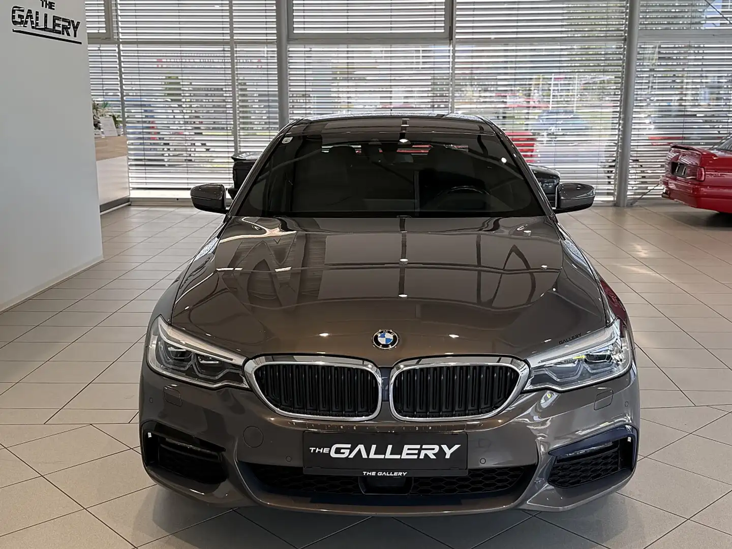 BMW 530 e PHEV xDrive M-Sport*Head-Up*Kamera*Memory*Abs... Grau - 2