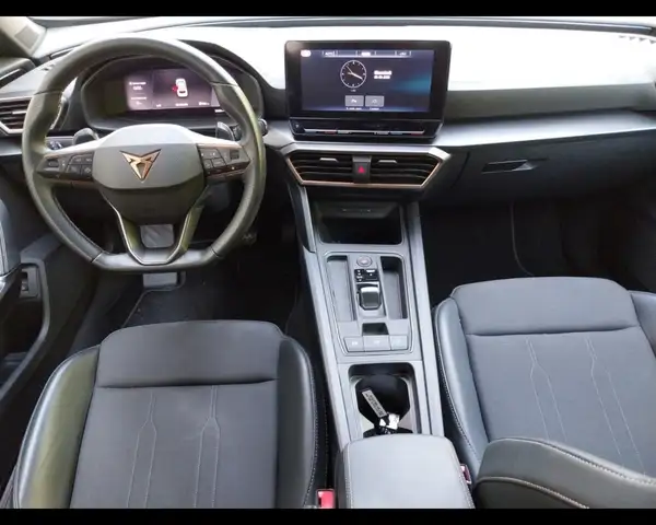 Cupra Formentor view 10