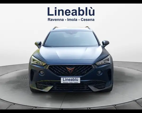 Cupra Formentor view 8