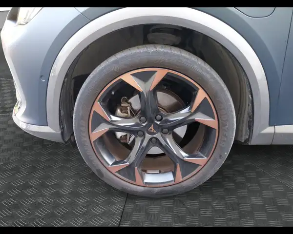 Cupra Formentor view 14