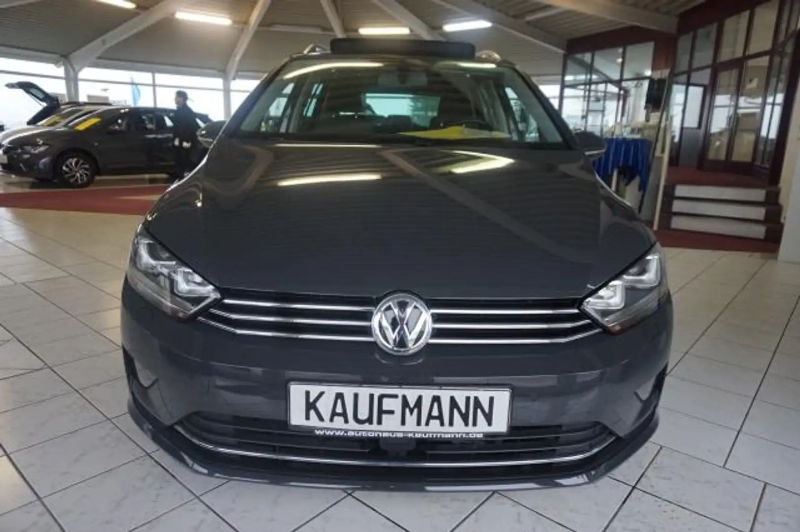 Volkswagen Golf Sportsvan GOLF SPORTSVAN 1,4 TSI DSG HIGHLINE PANO NAVI SHZ Grau - 2