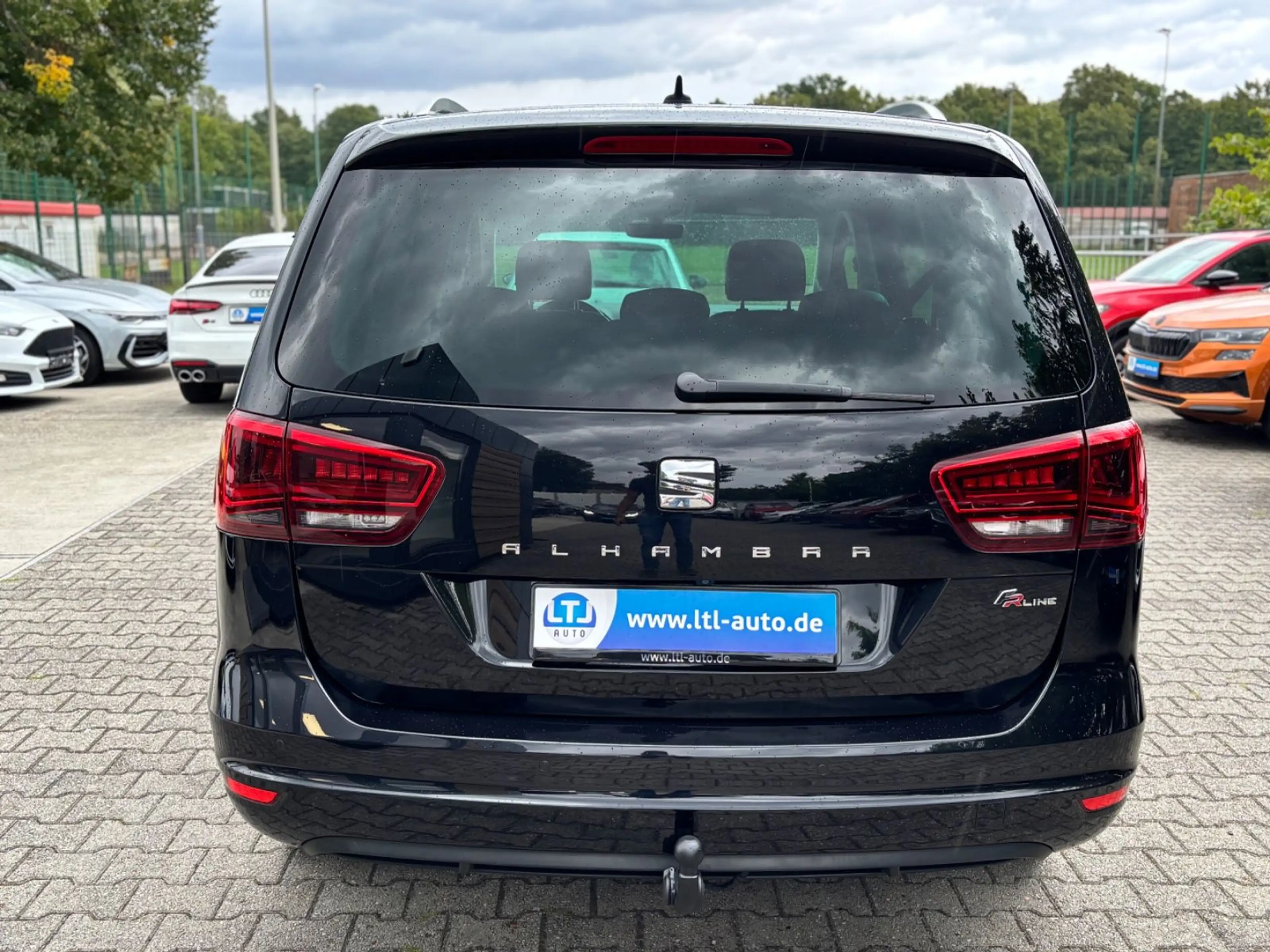 SEAT Alhambra 2.0TDI FR-Line 7Sitzer Navi AHK LED — photo 6