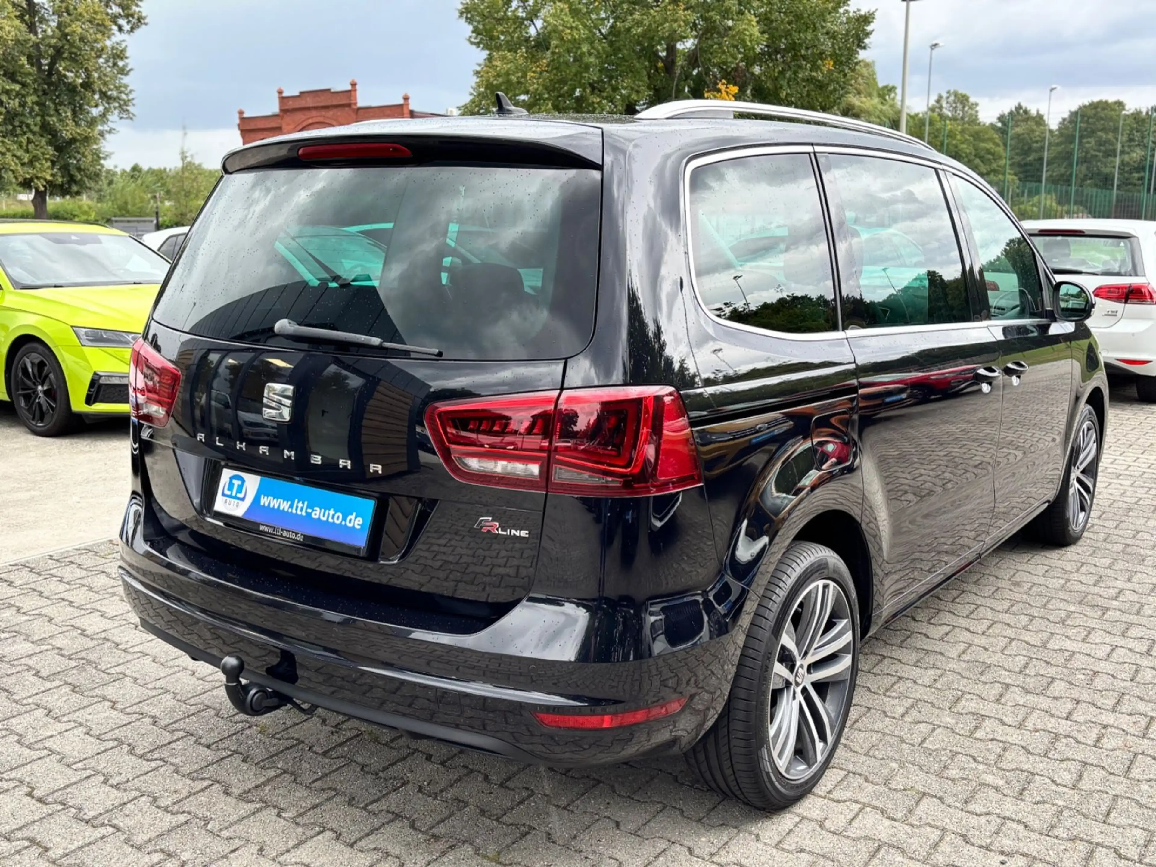 SEAT Alhambra 2.0TDI FR-Line 7Sitzer Navi AHK LED — photo 7