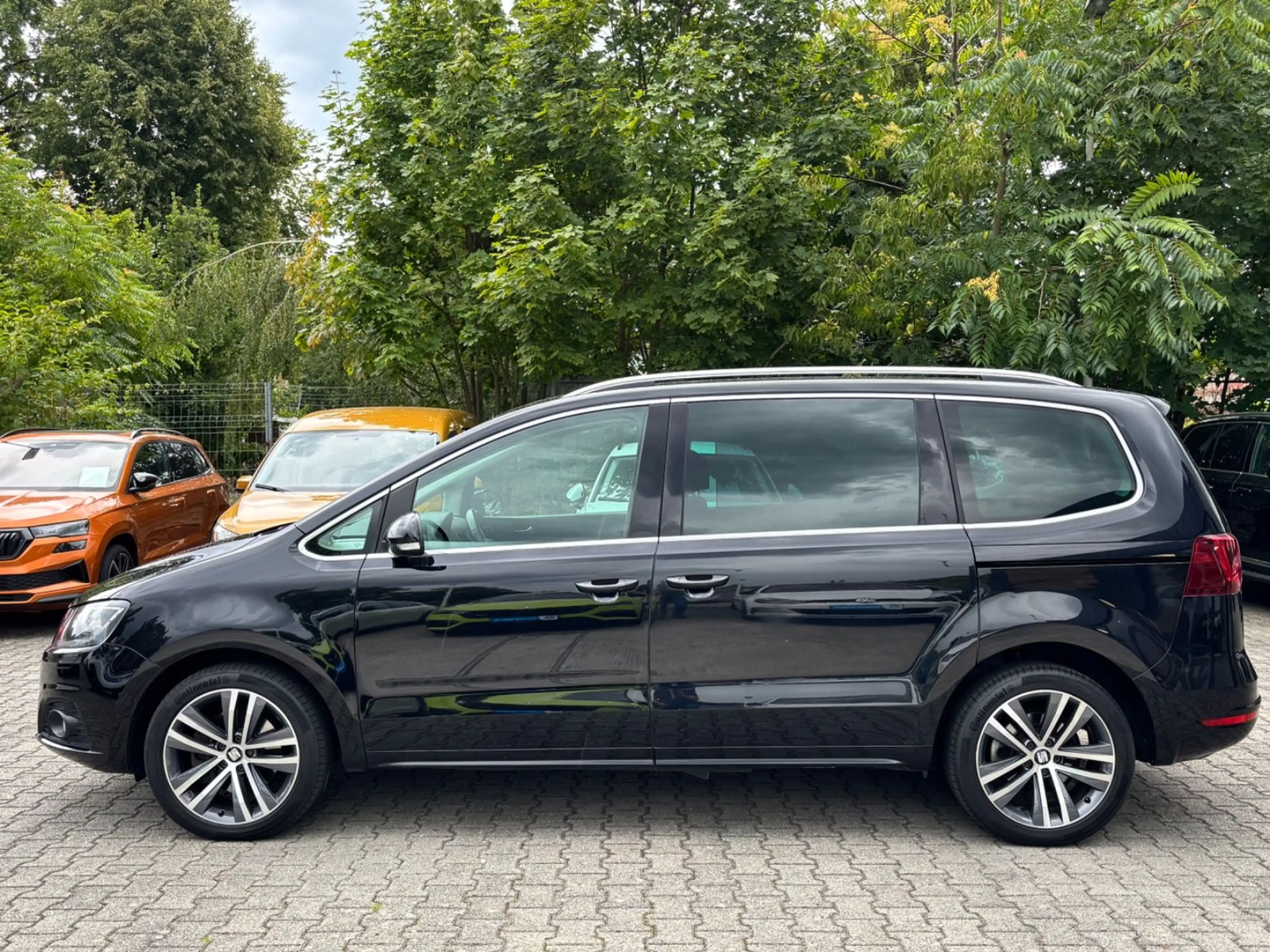 SEAT Alhambra 2.0TDI FR-Line 7Sitzer Navi AHK LED — photo 4