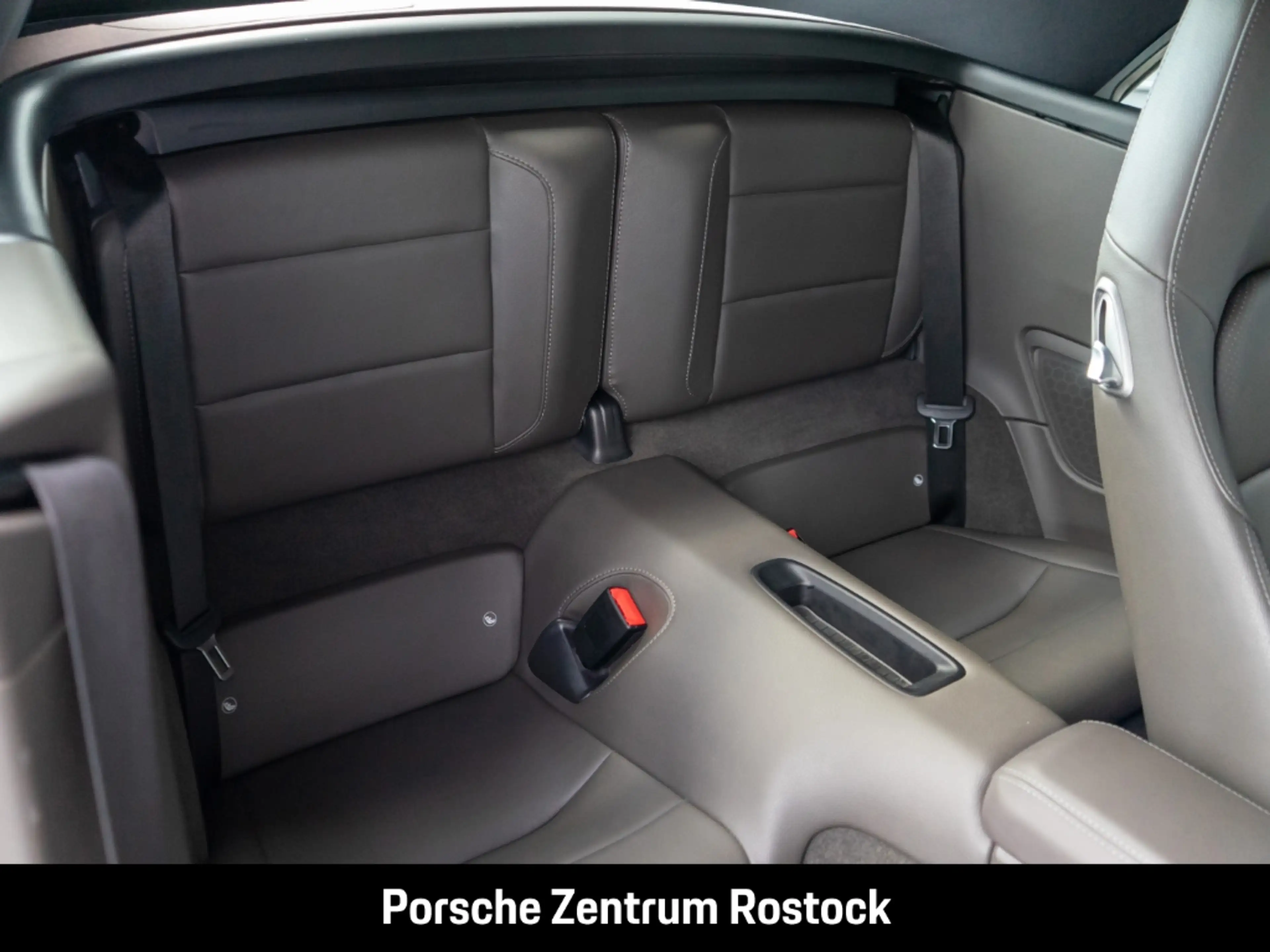 Porsche 991 -2 (911) Carrera Cabriolet — photo 20