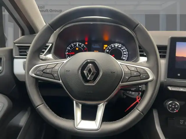 Renault Clio view 11