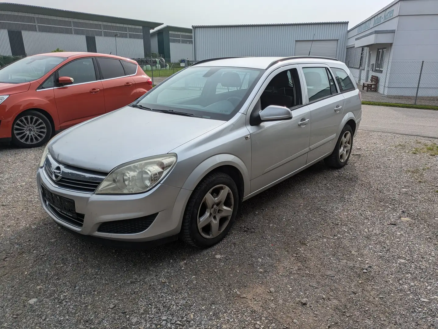 Opel Astra 1.7 CDTI Caravan DPF Euro 4 Tüv 09/2025 AHK Argent - 1