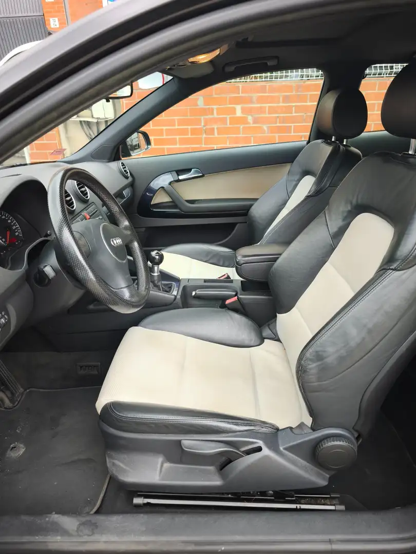 Audi A3 A3 1.9TDI Ambition Ambition Gris - 2