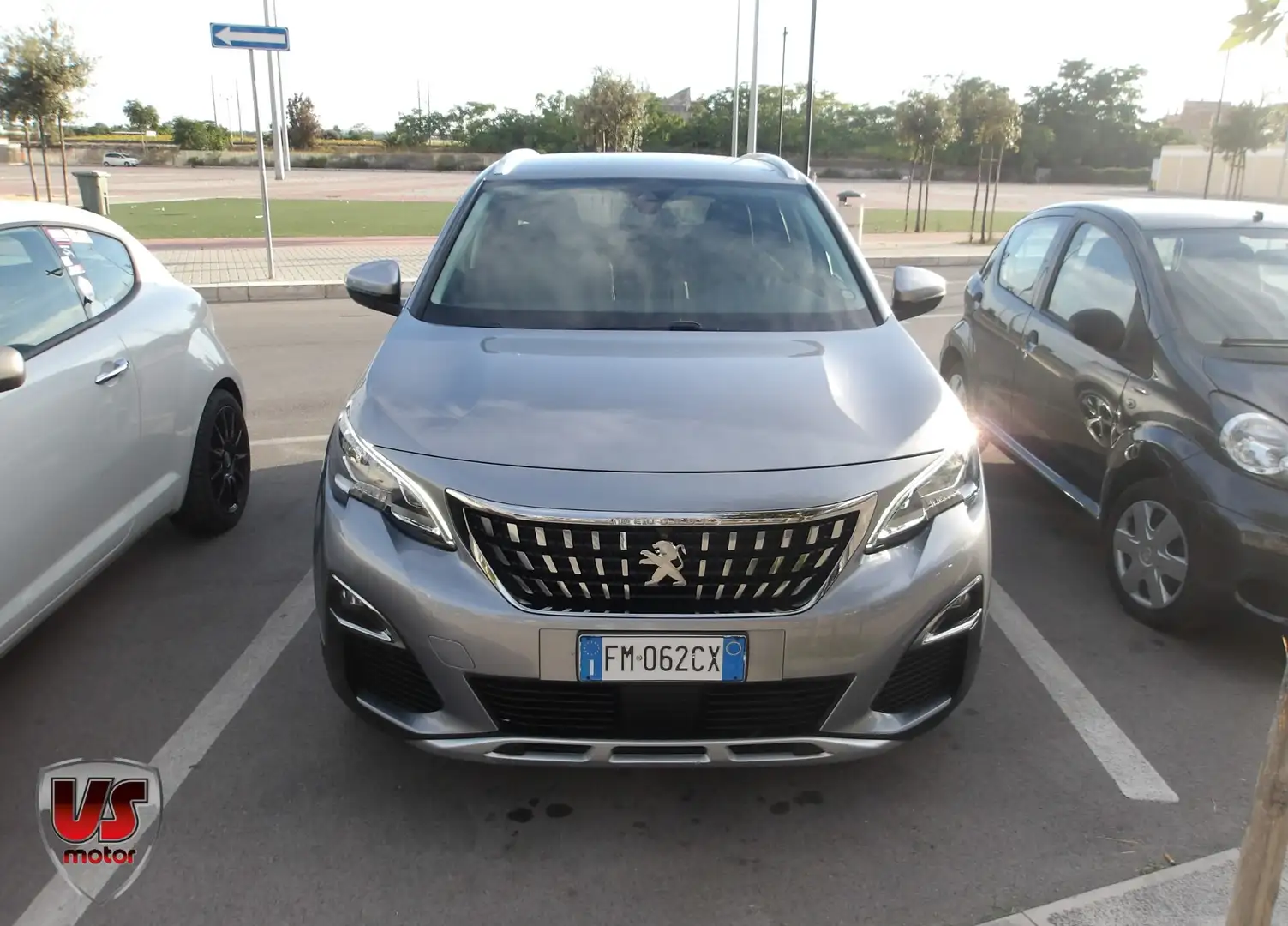 Peugeot 3008 3008 BlueHDi 120 S&S GT Line Zilver - 2