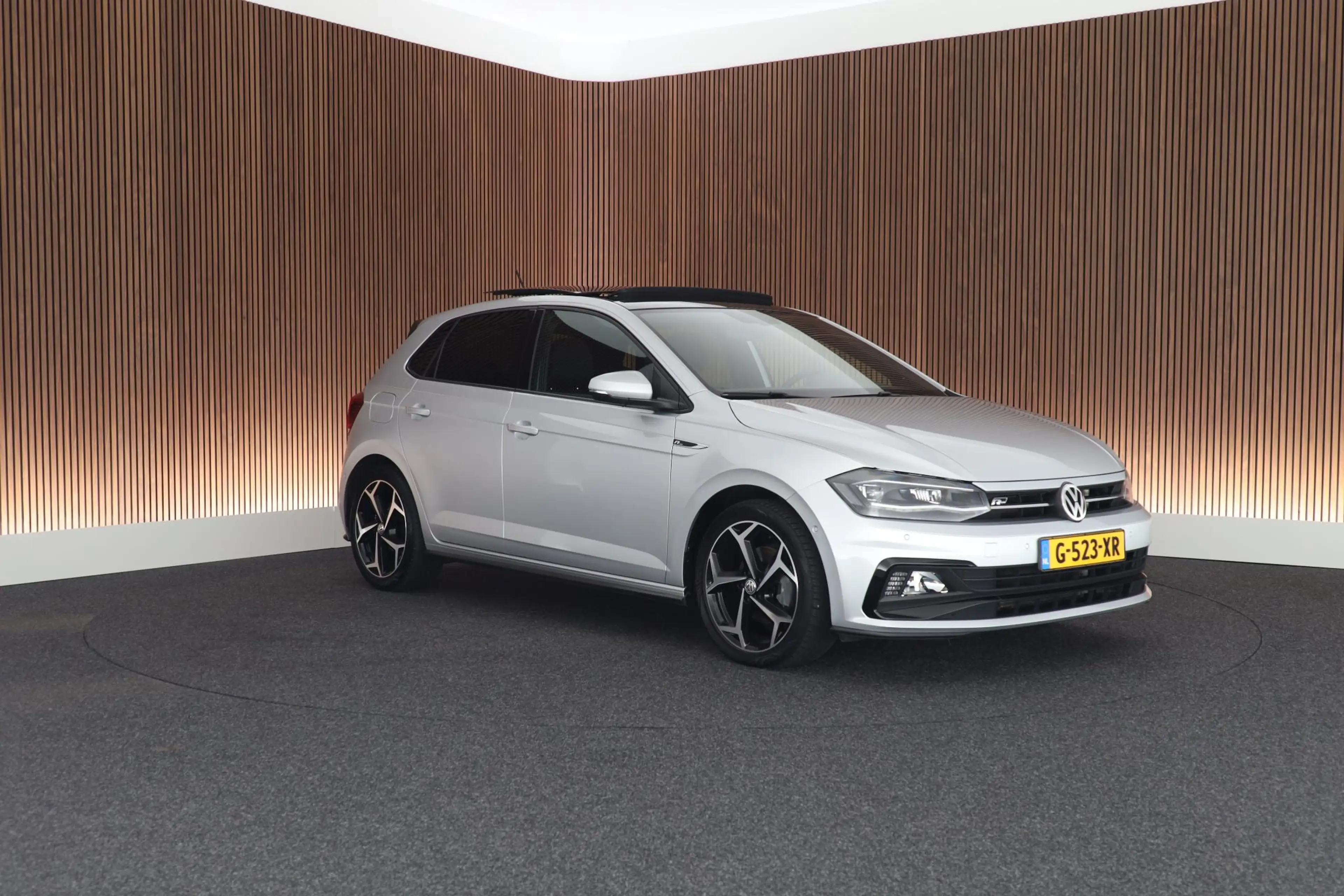 Volkswagen Polo 1.5 TSI 150pk DSG 2x R-Line Panoramadak Beats Came — photo 12