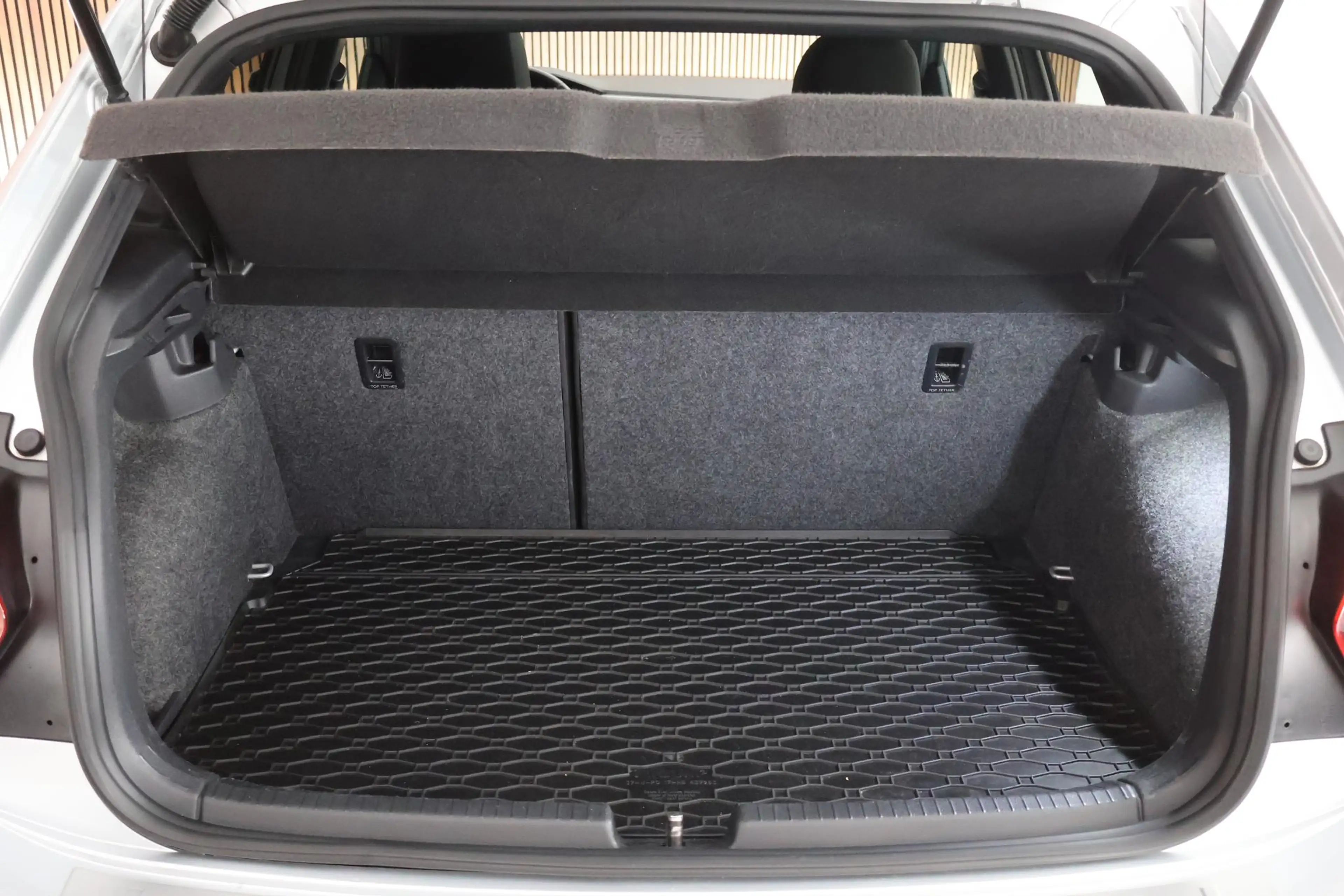 Volkswagen Polo 1.5 TSI 150pk DSG 2x R-Line Panoramadak Beats Came — photo 43