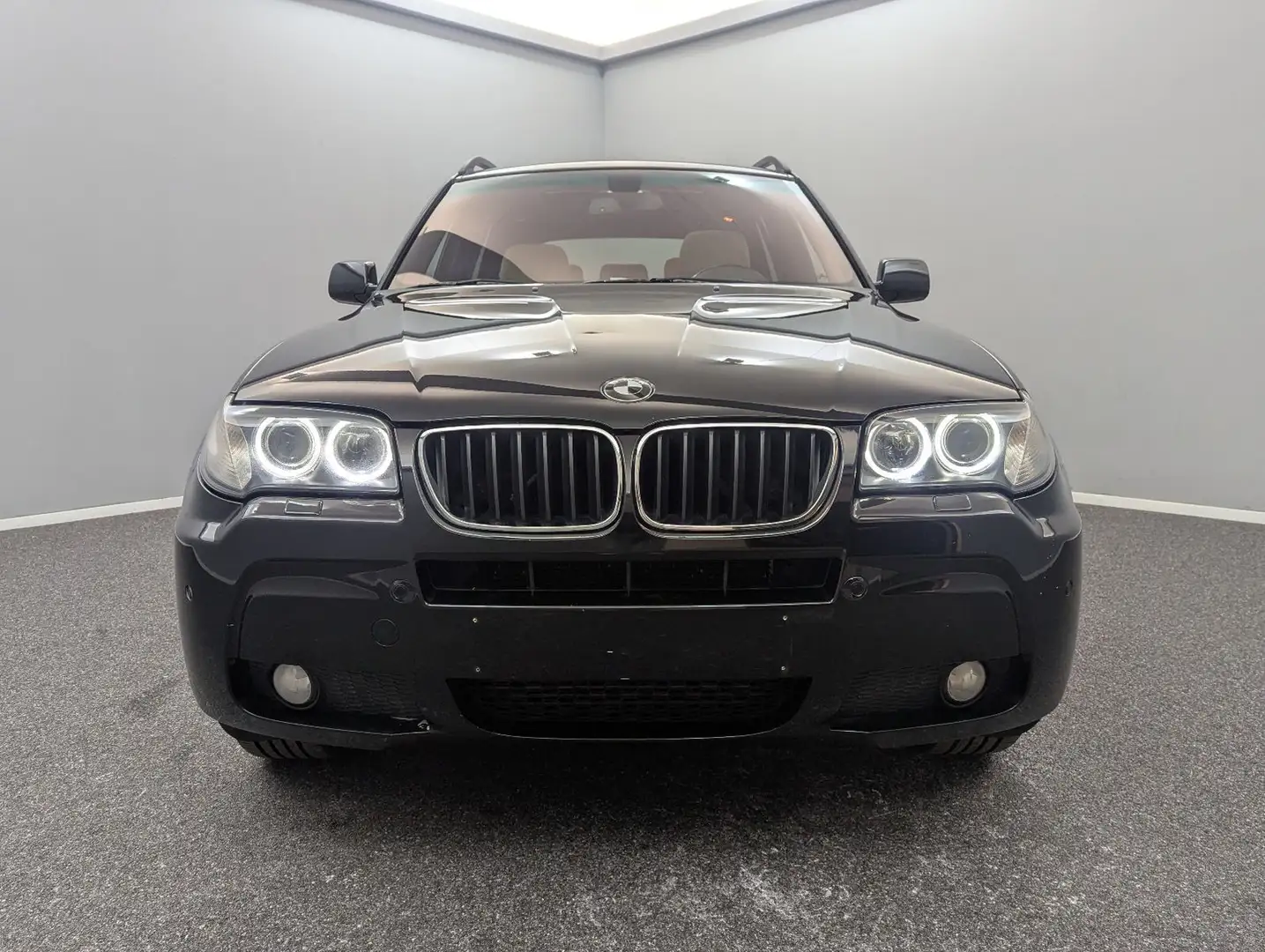 BMW X3 3.0d M - SPORTPAKET*PANO*AHK*LEDER*TV*SAUBER Schwarz - 2