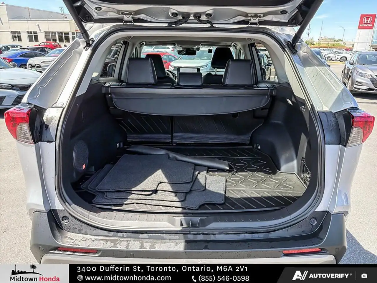 Toyota RAV 4 снимка Toyota RAV 4